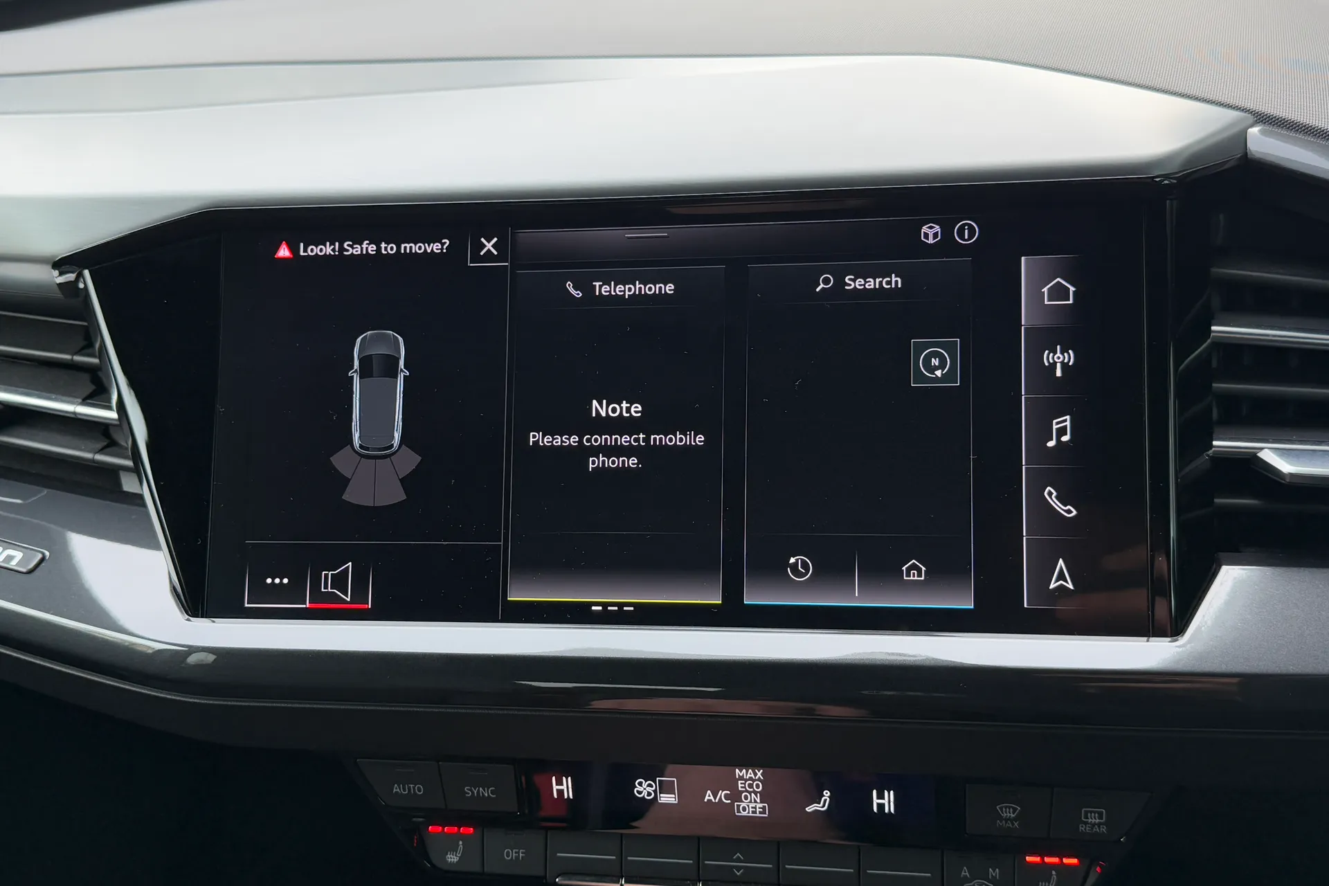 Audi Q4 thumbnail image number 5