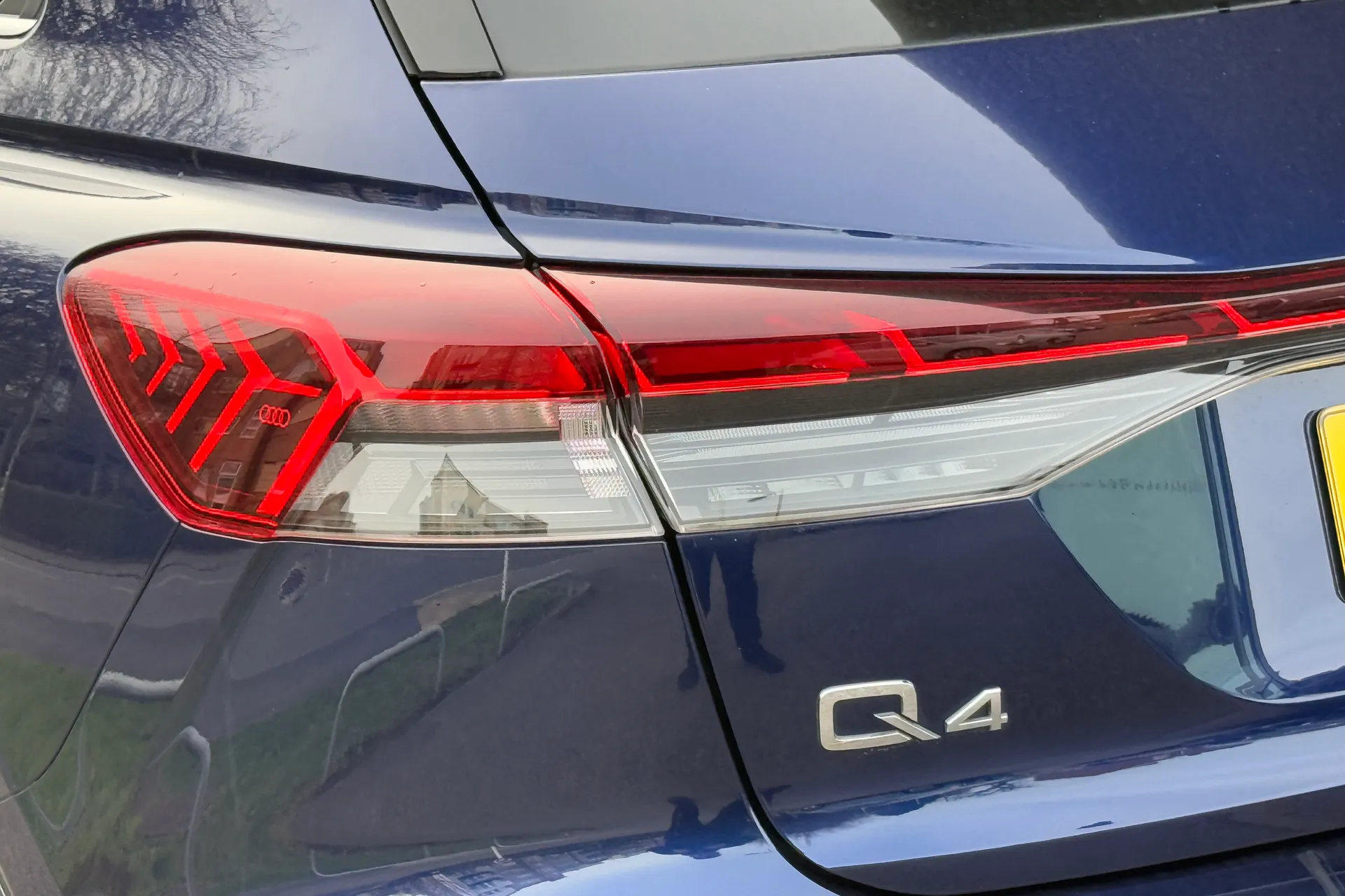 Audi Q4 thumbnail image number 45