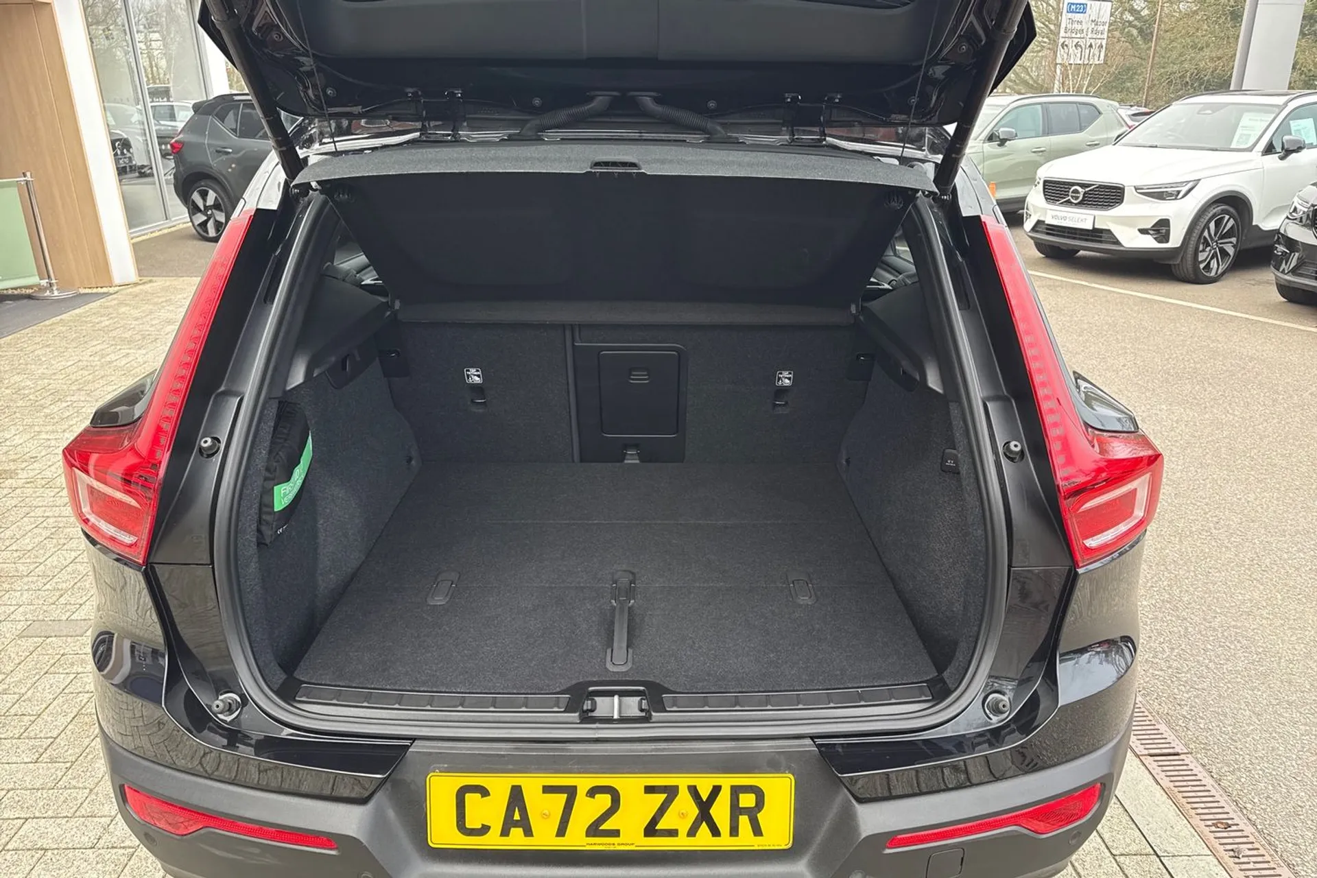 Volvo XC40 thumbnail image number 20