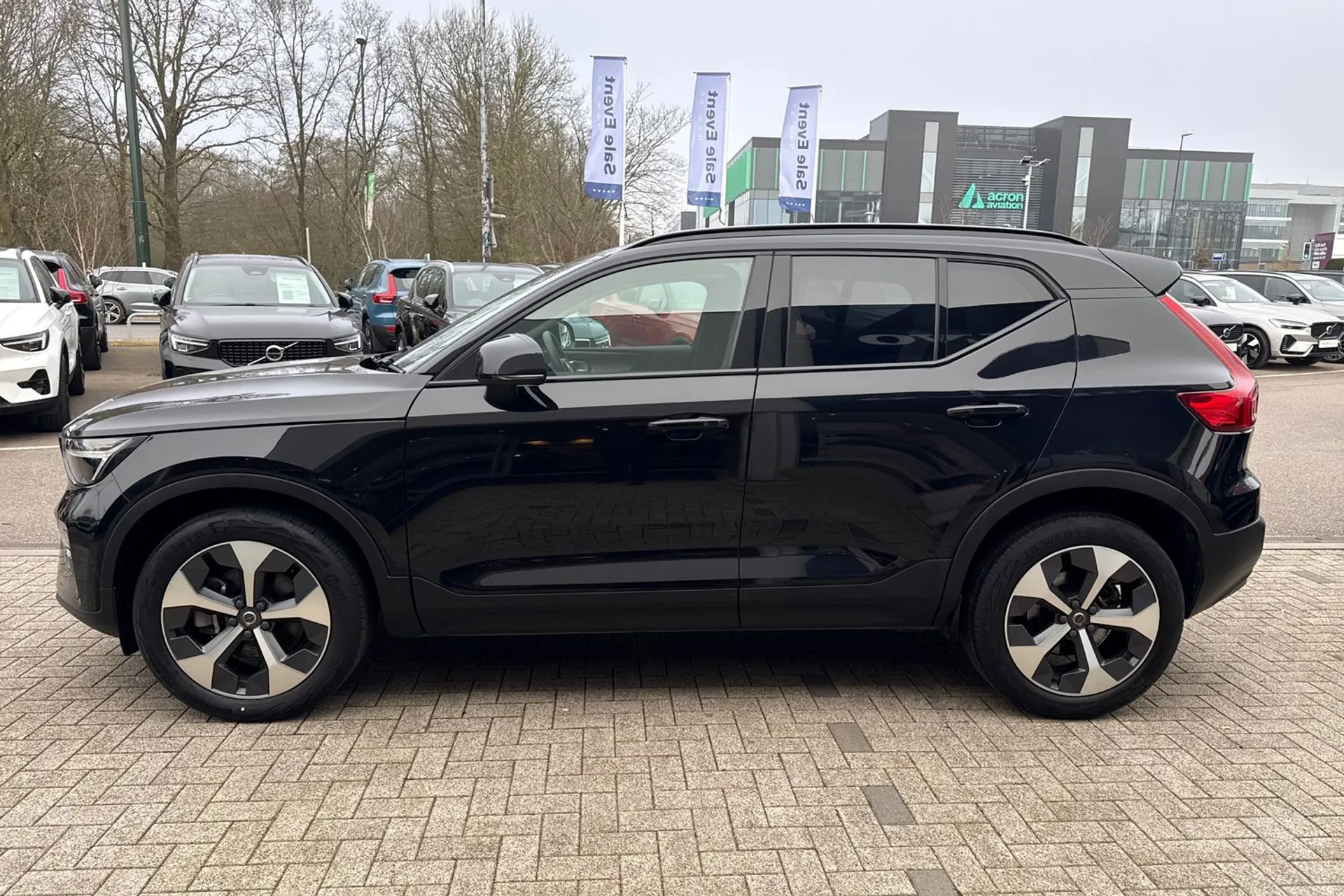 Volvo XC40 thumbnail image number 11