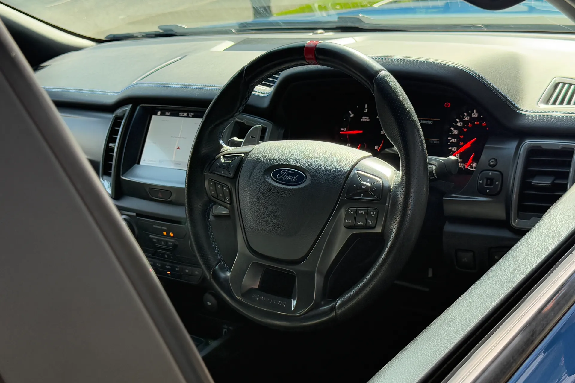 FORD RANGER thumbnail image number 23