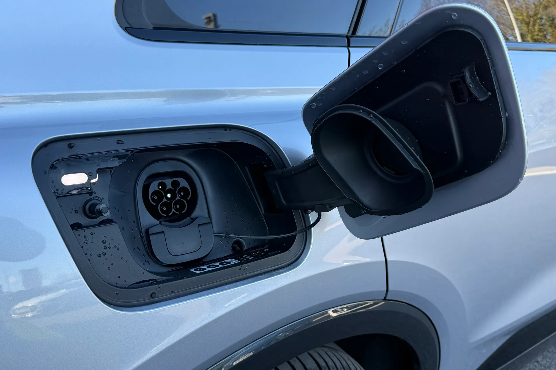 Audi Q4 e-tron thumbnail image number 16