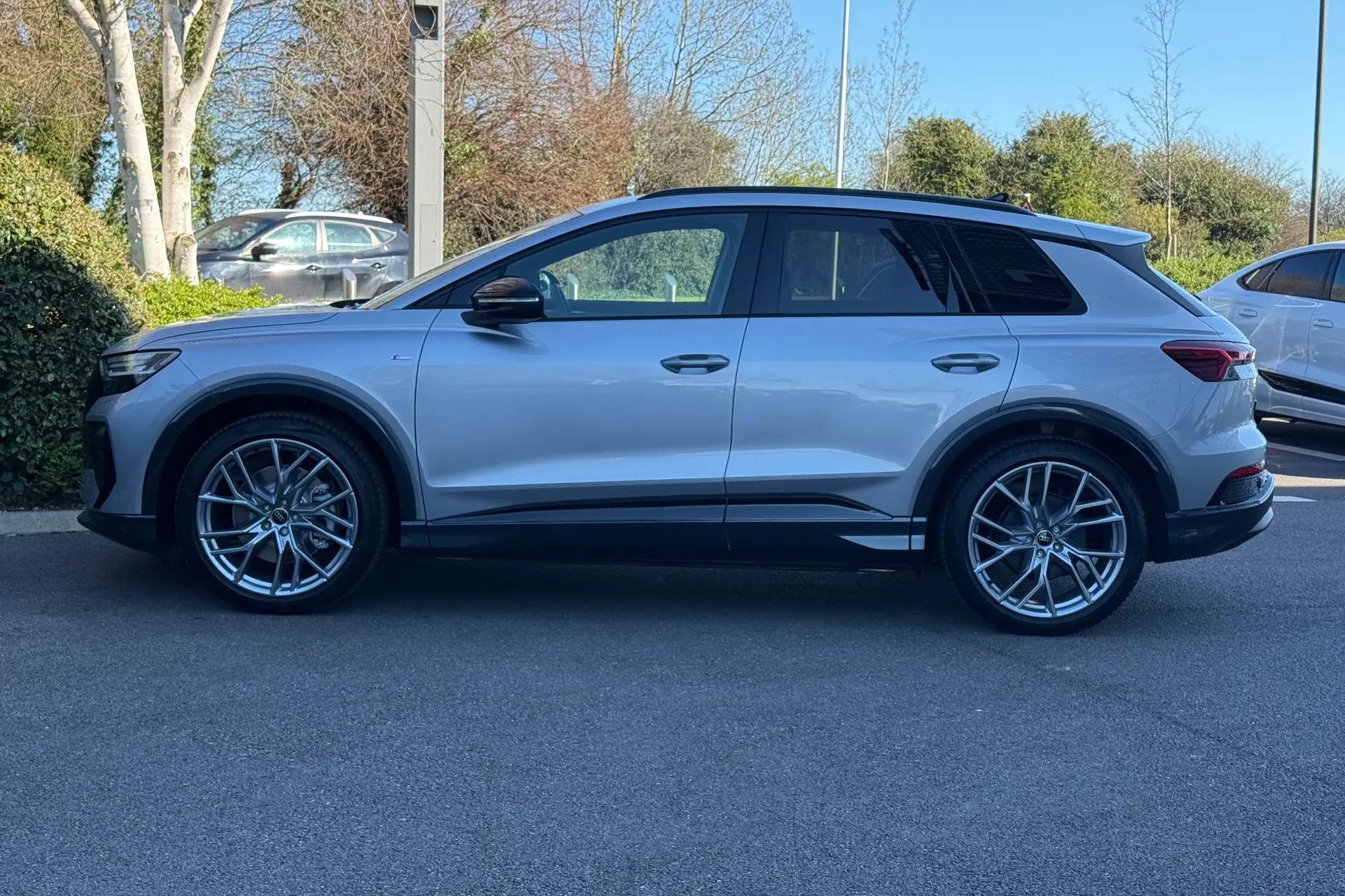 Audi Q4 e-tron thumbnail image number 26