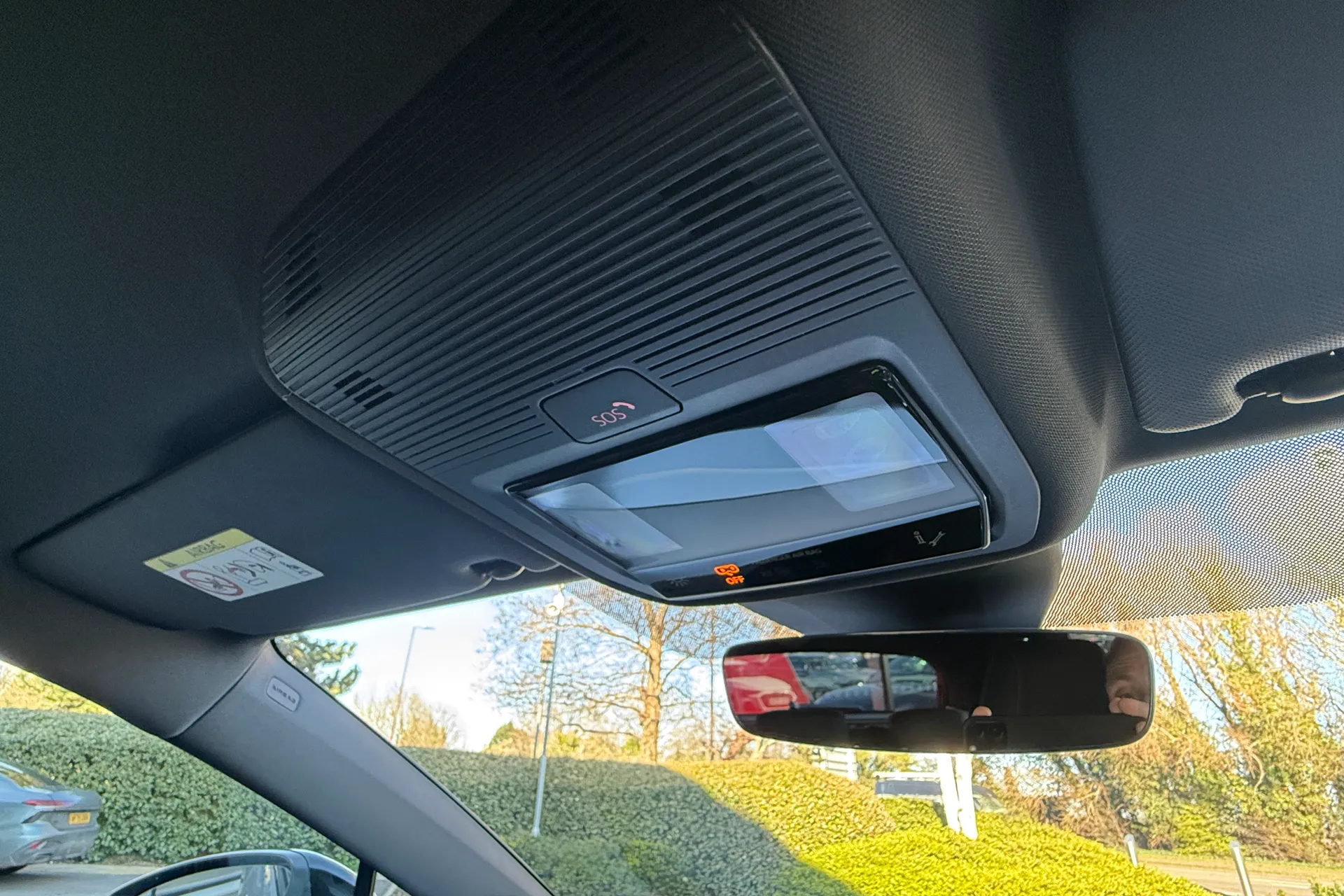 Audi Q4 e-tron thumbnail image number 24