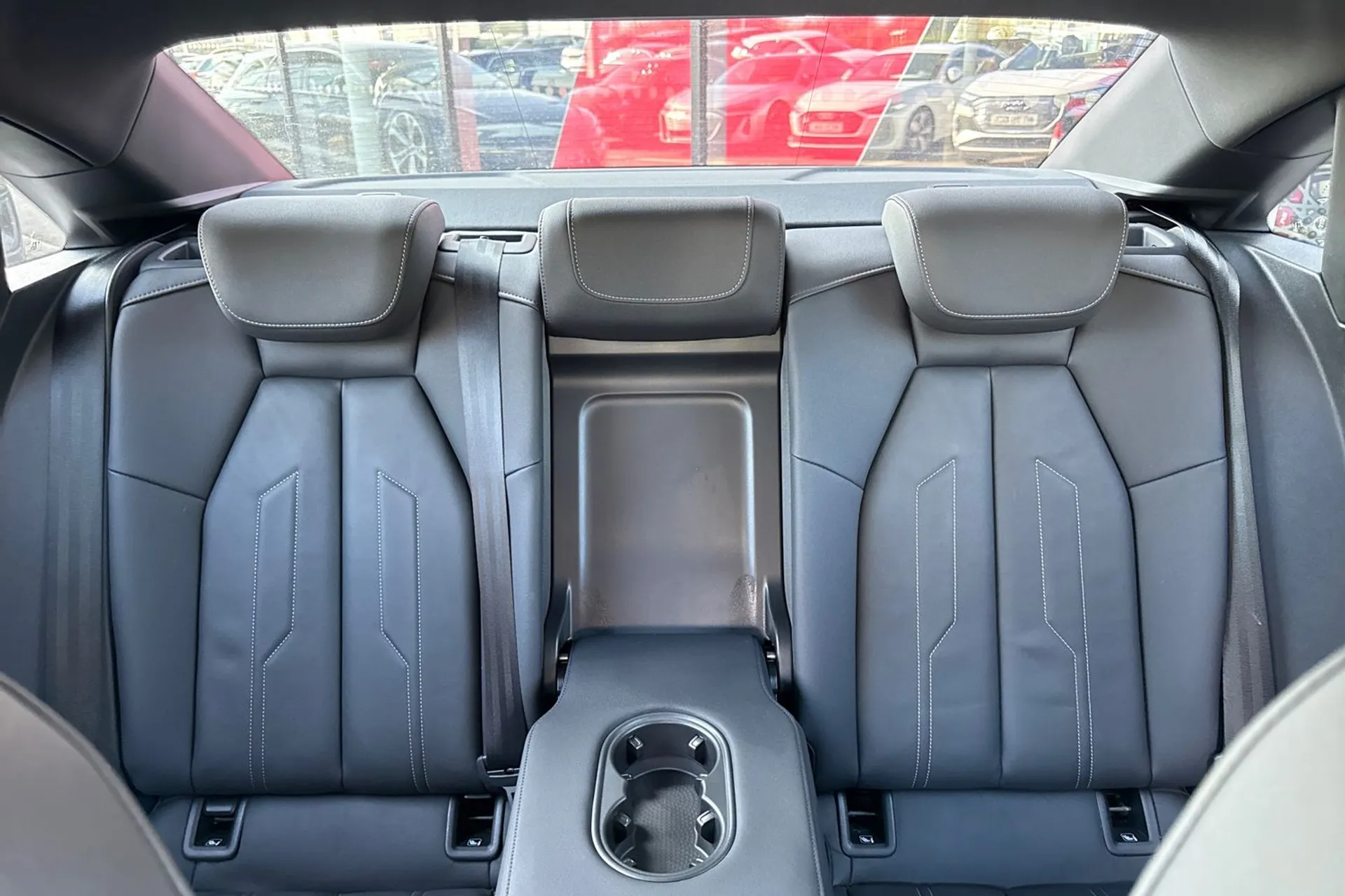 Audi A3 thumbnail image number 31