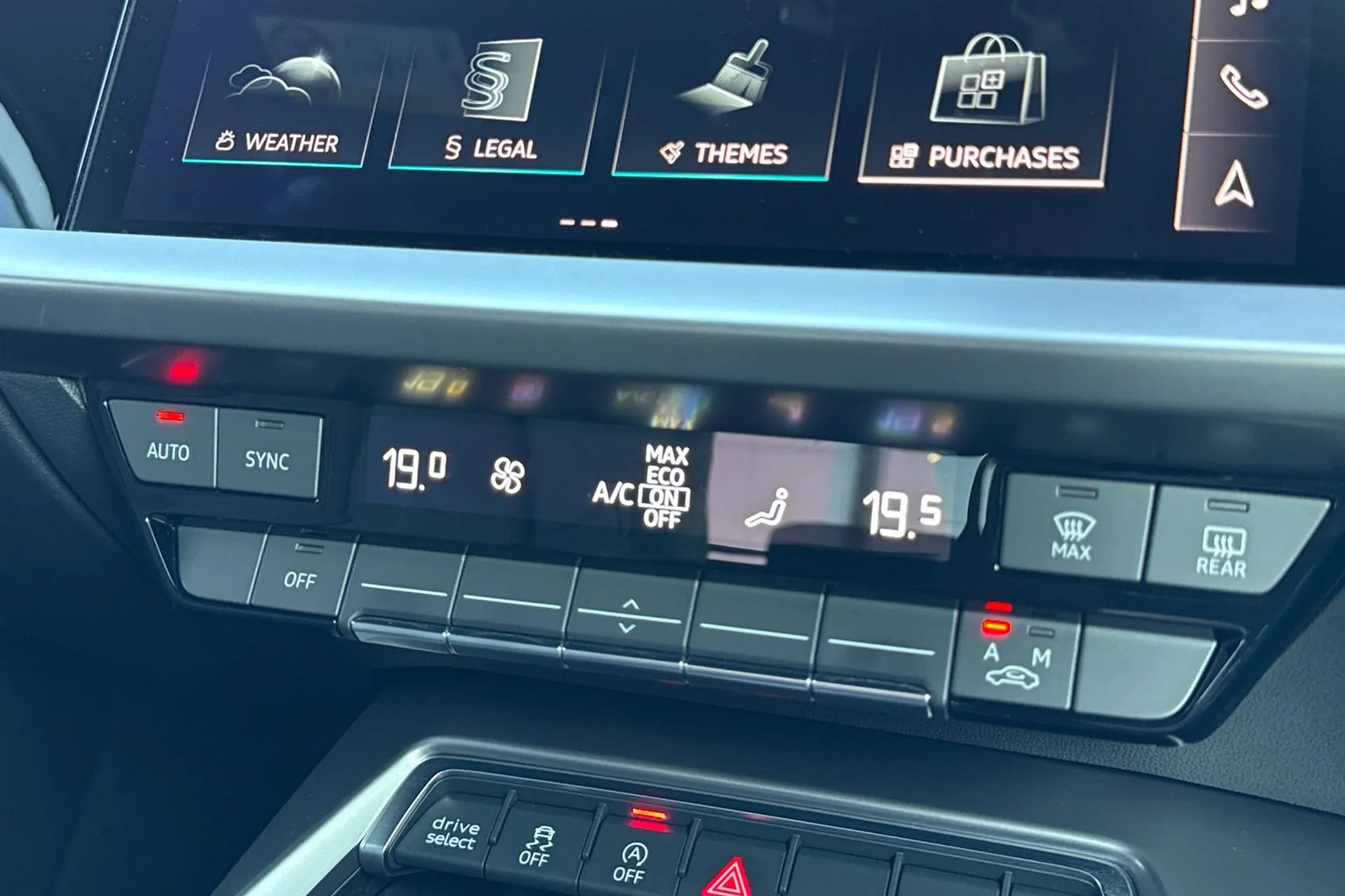 Audi A3 thumbnail image number 15