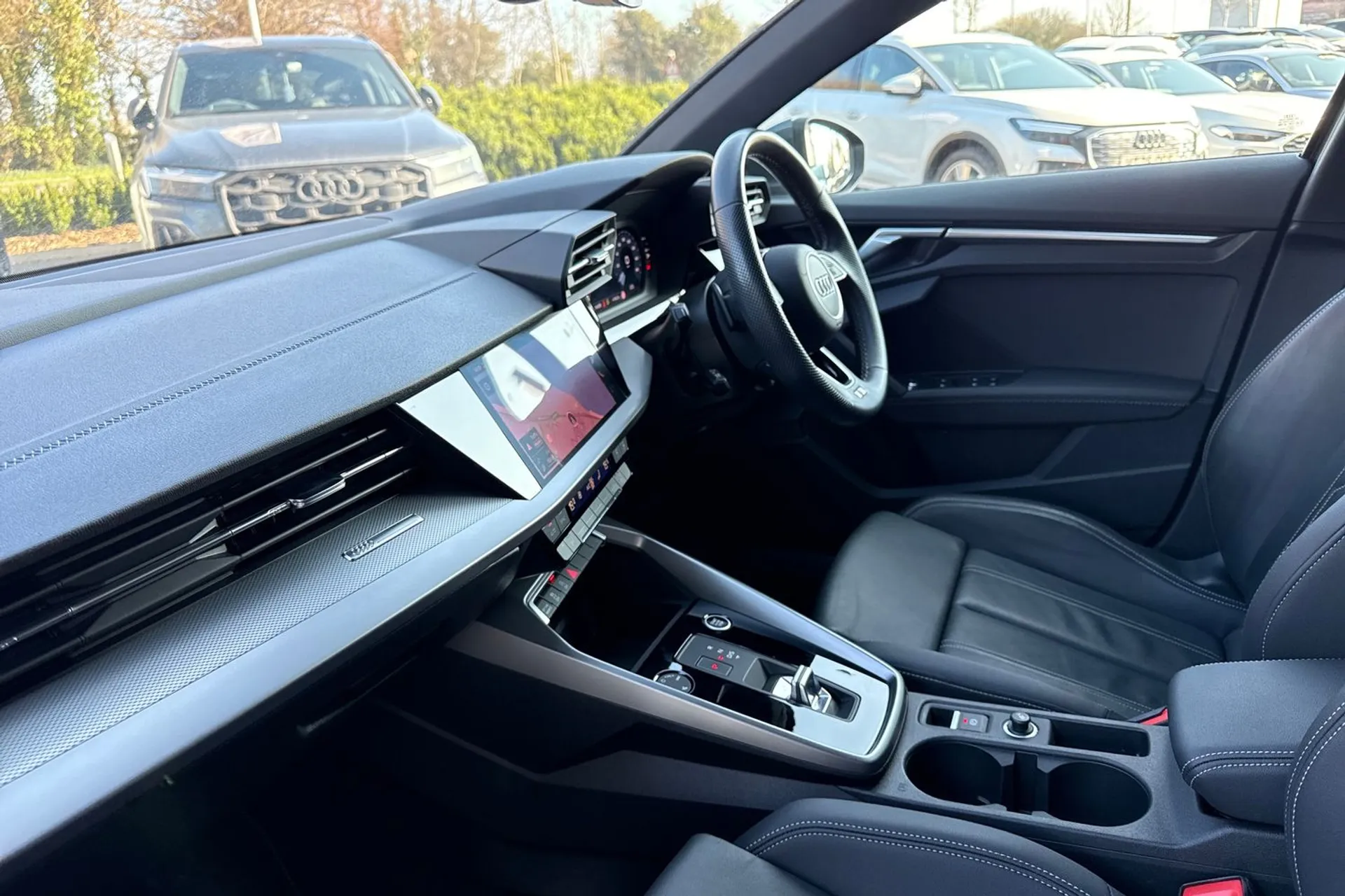 Audi A3 thumbnail image number 21