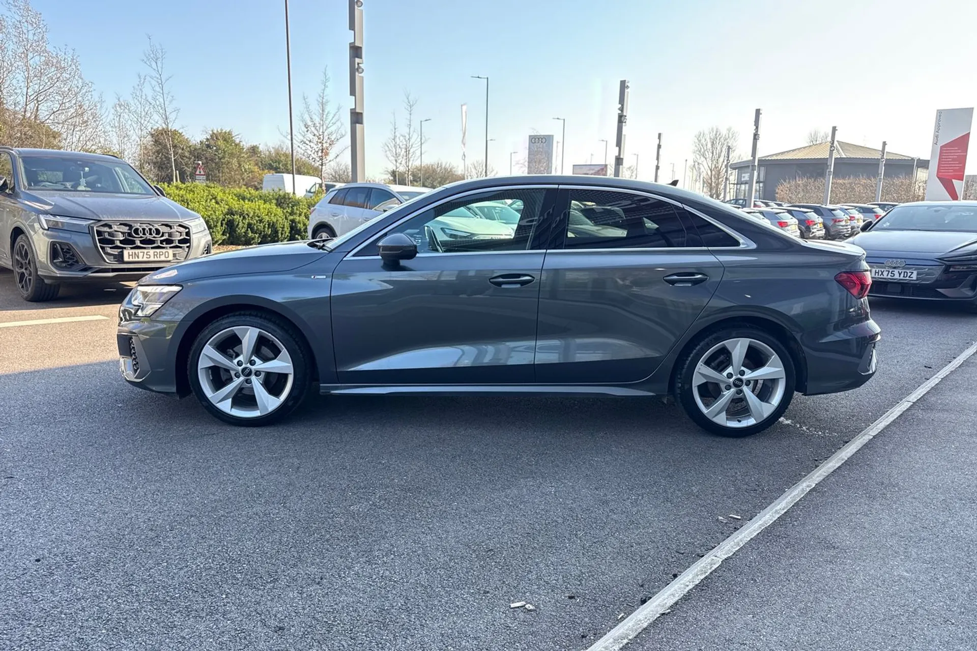 Audi A3 thumbnail image number 18