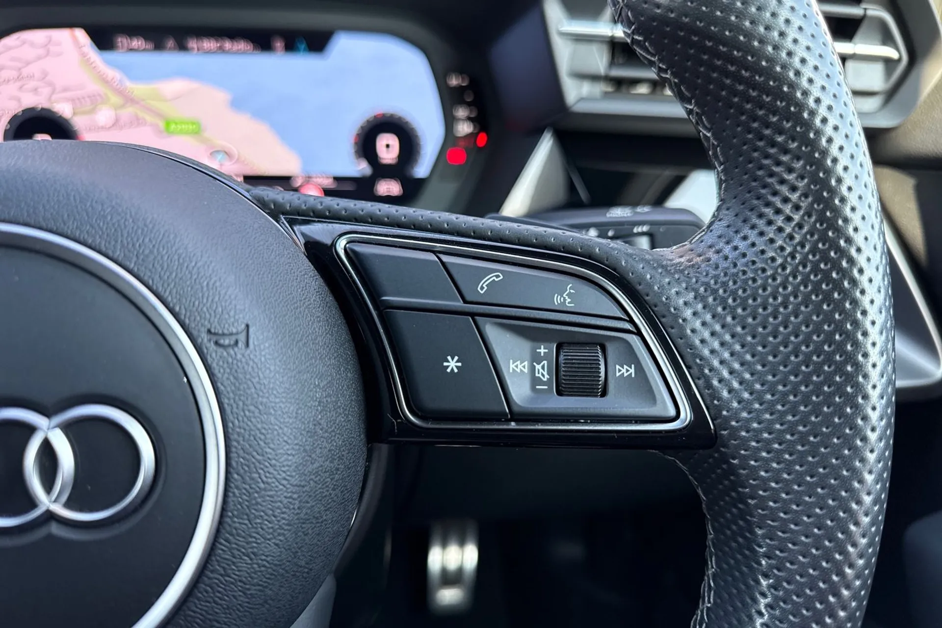 Audi A3 thumbnail image number 35