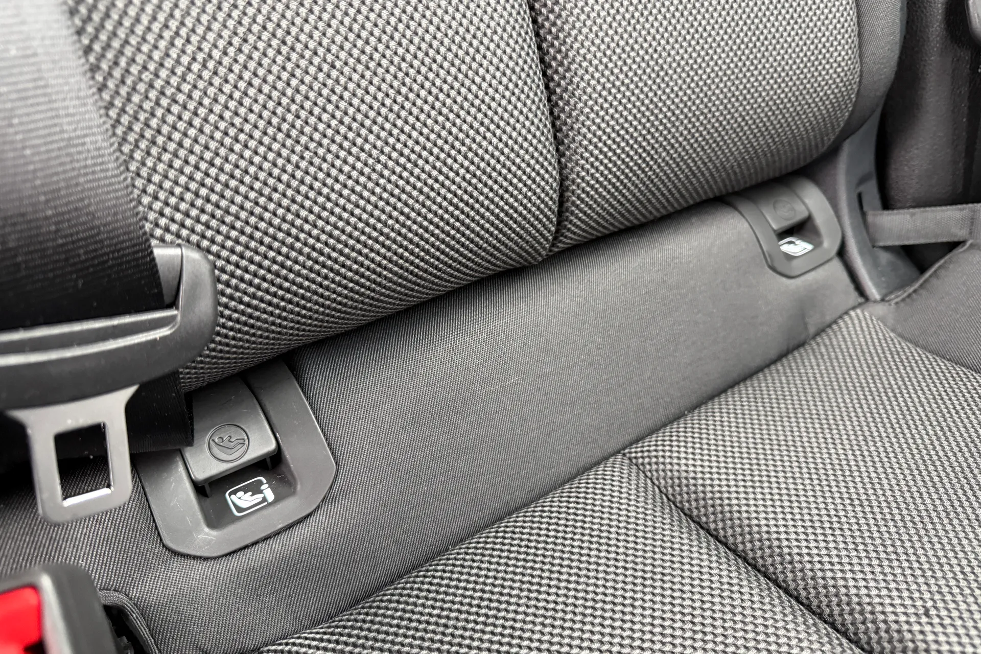 Audi Q3 thumbnail image number 40