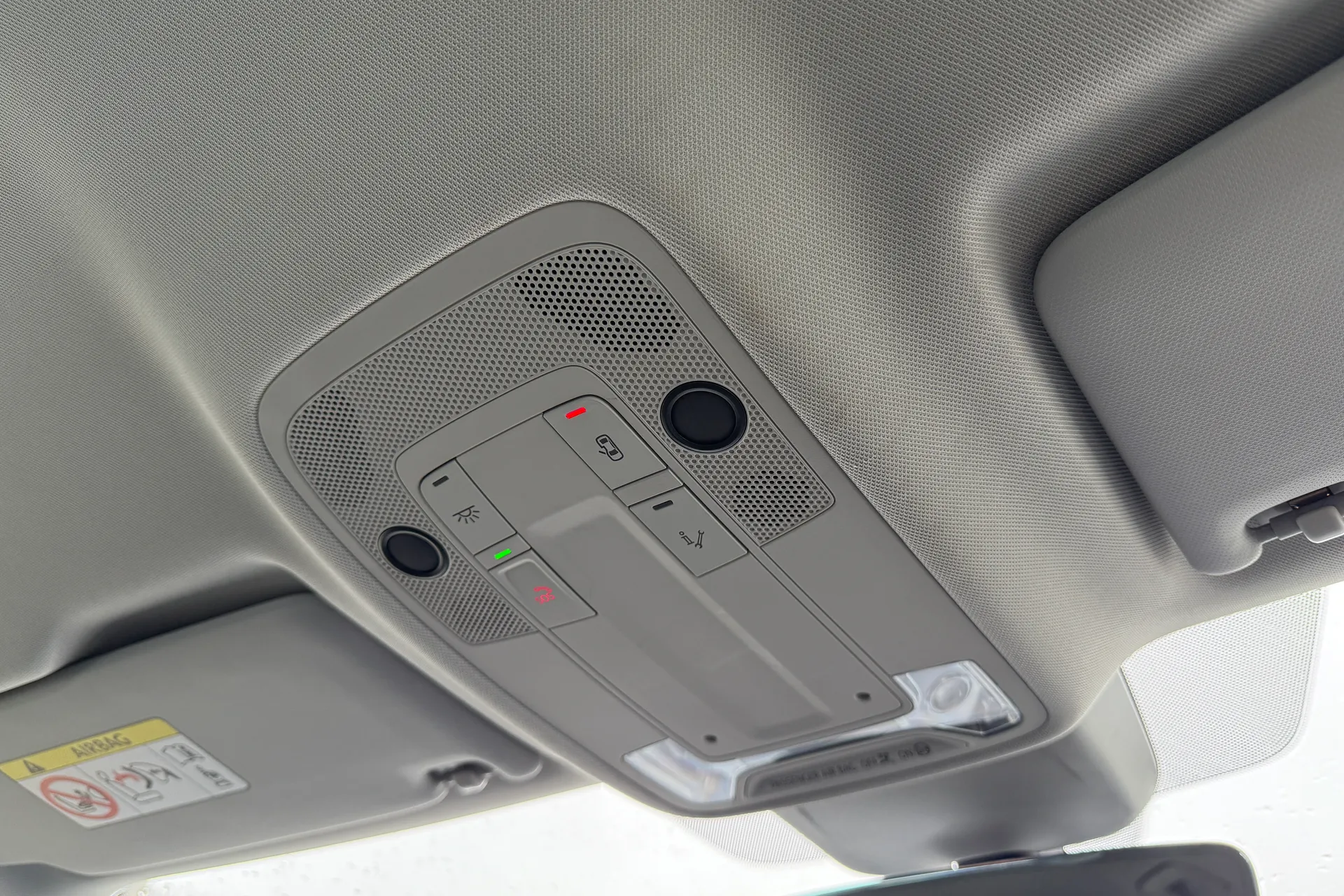 Audi Q3 thumbnail image number 17