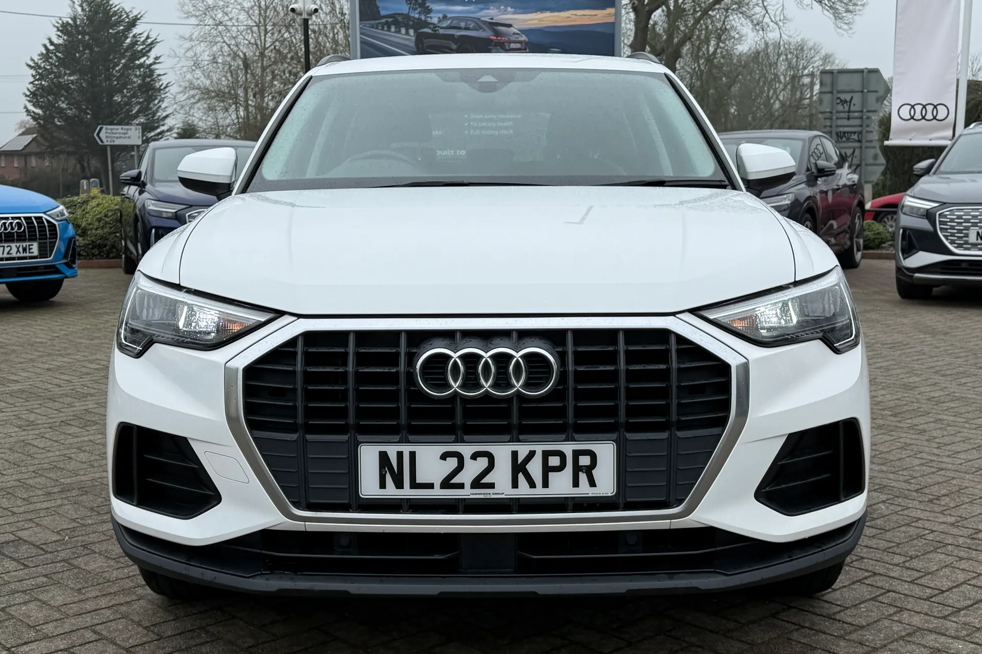Audi Q3 thumbnail image number 22