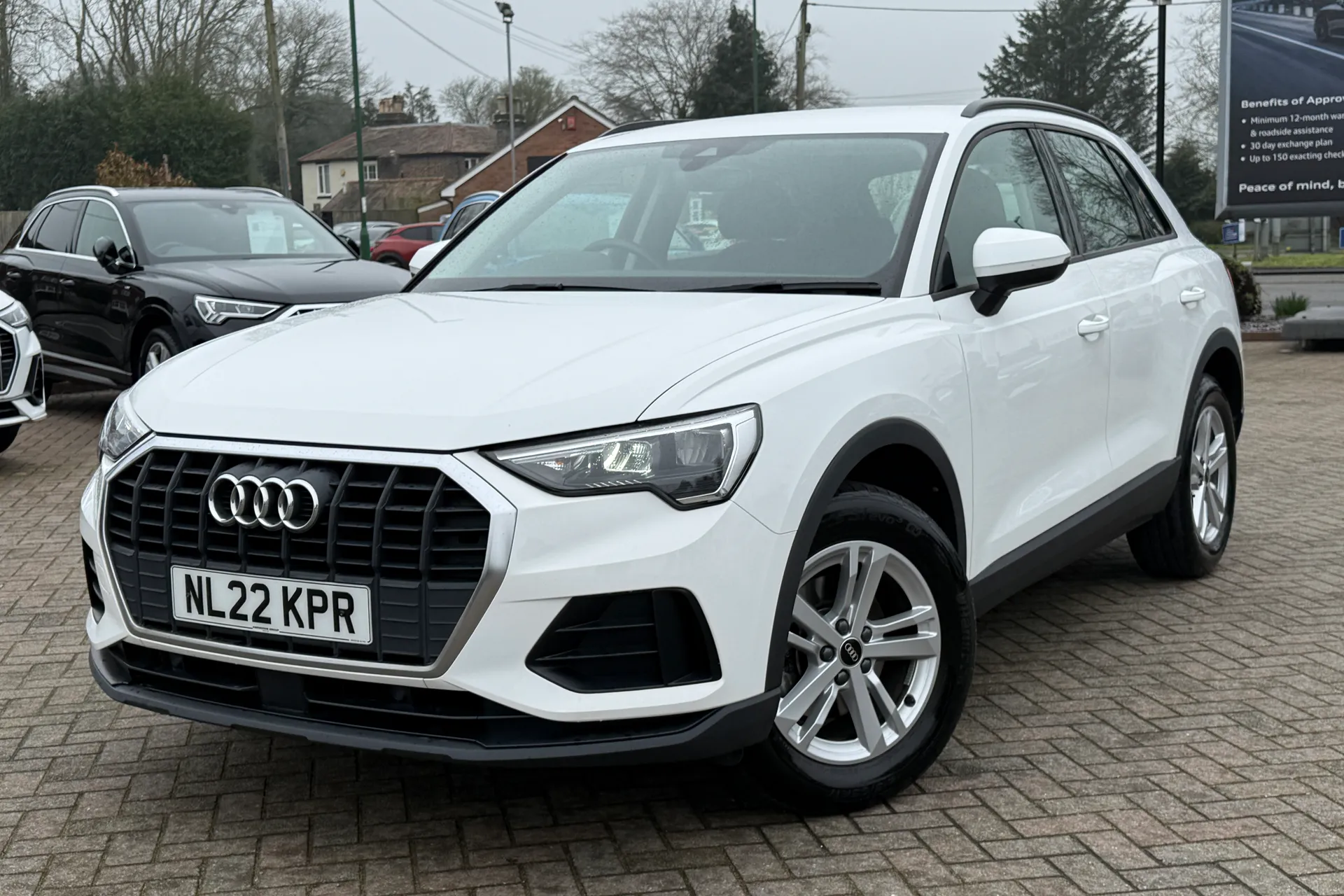 Audi Q3 thumbnail image number 23
