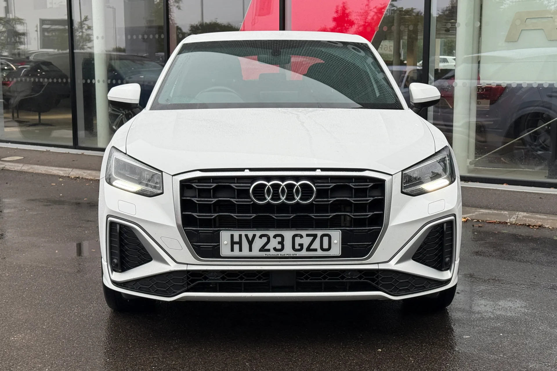 Audi Q2 thumbnail image number 9