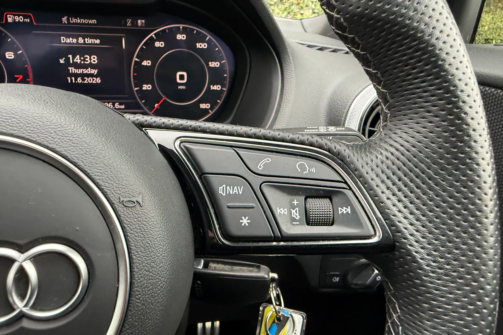 Audi Q2 thumbnail image number 52