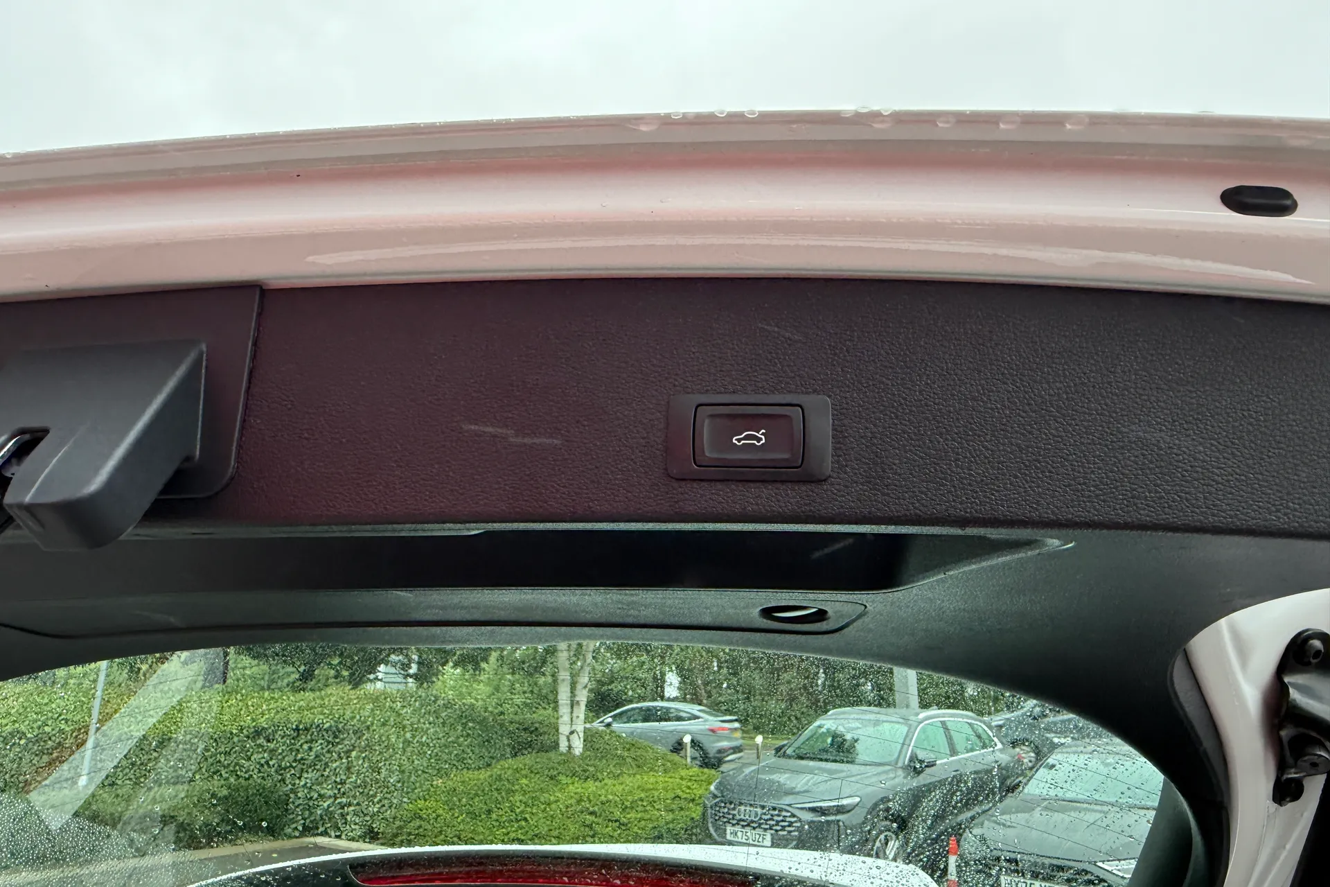 Audi Q2 thumbnail image number 43