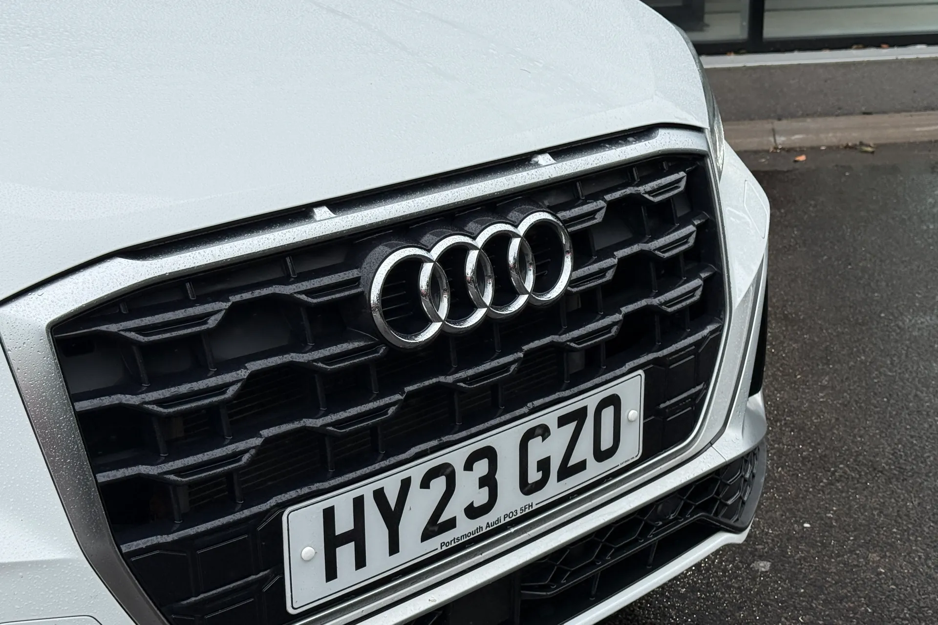 Audi Q2 thumbnail image number 11