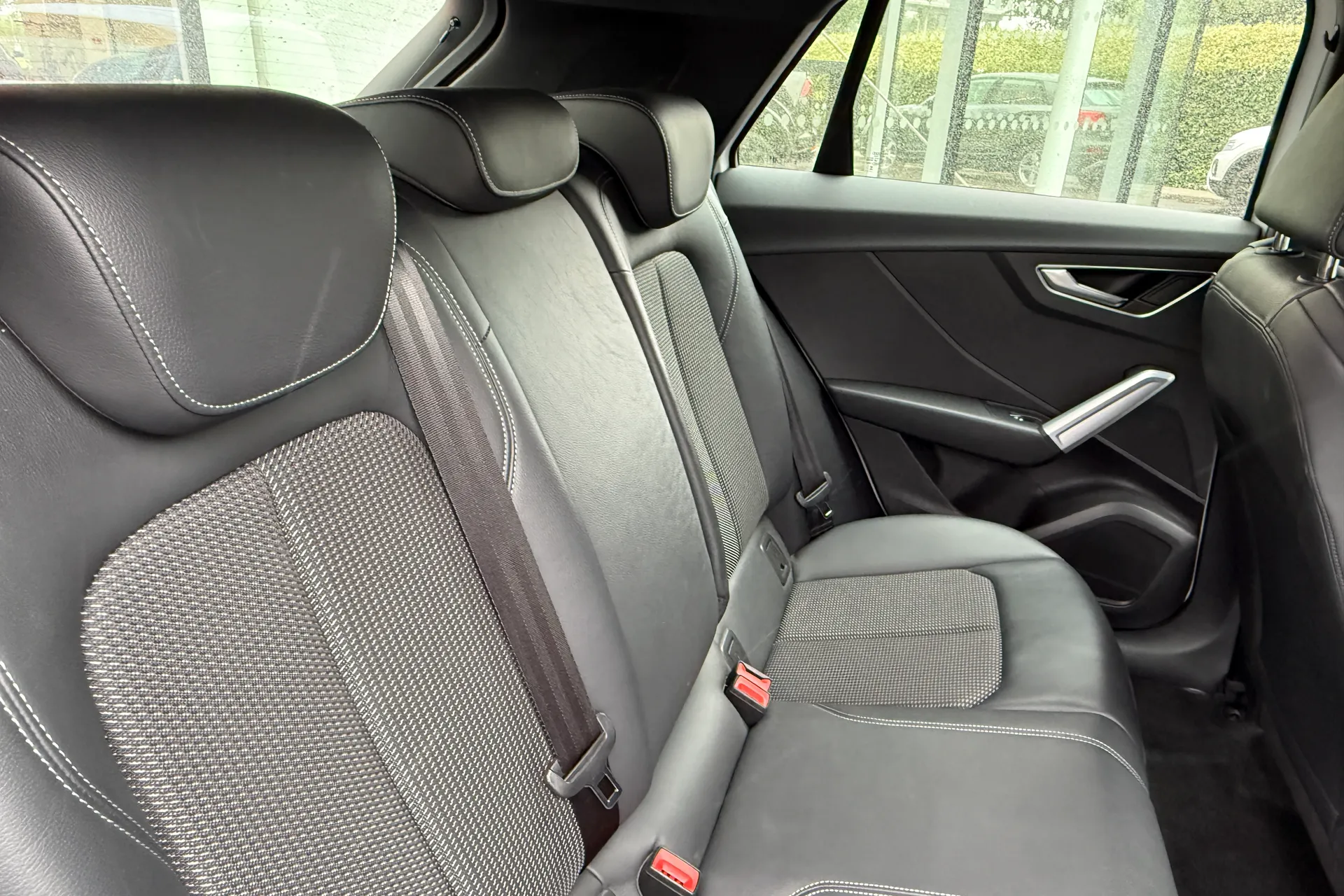 Audi Q2 thumbnail image number 41