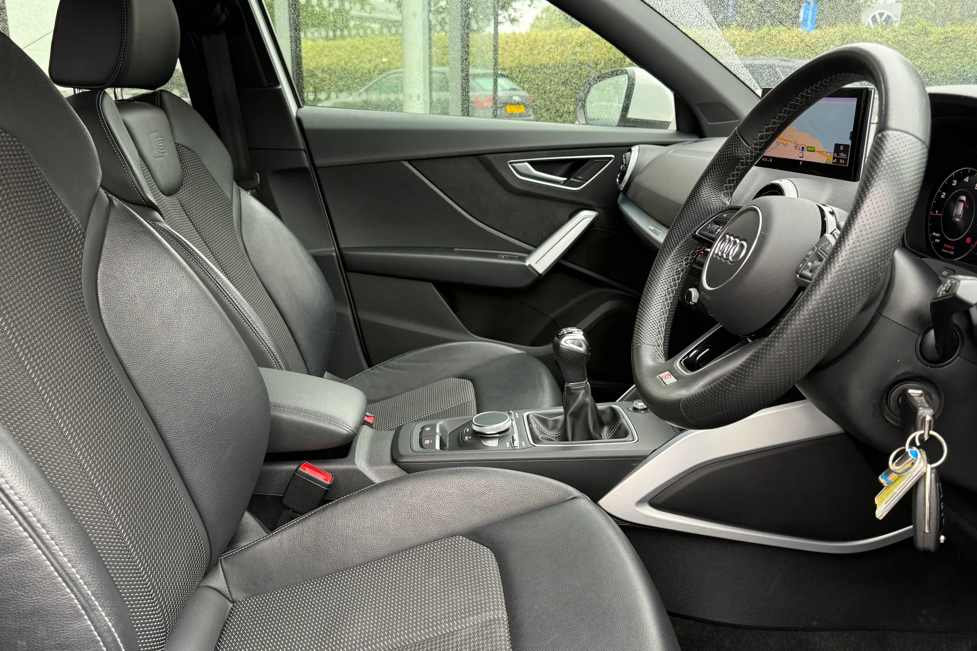 Audi Q2 thumbnail image number 31