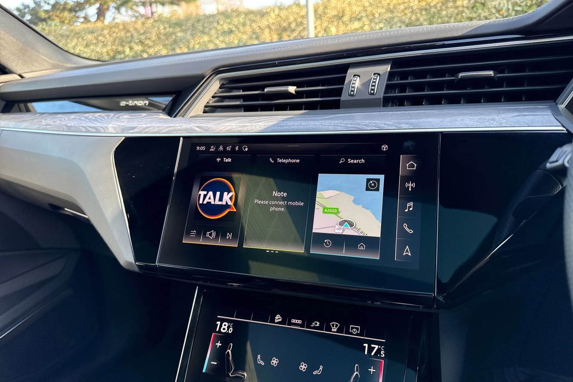 Audi e-tron thumbnail image number 50