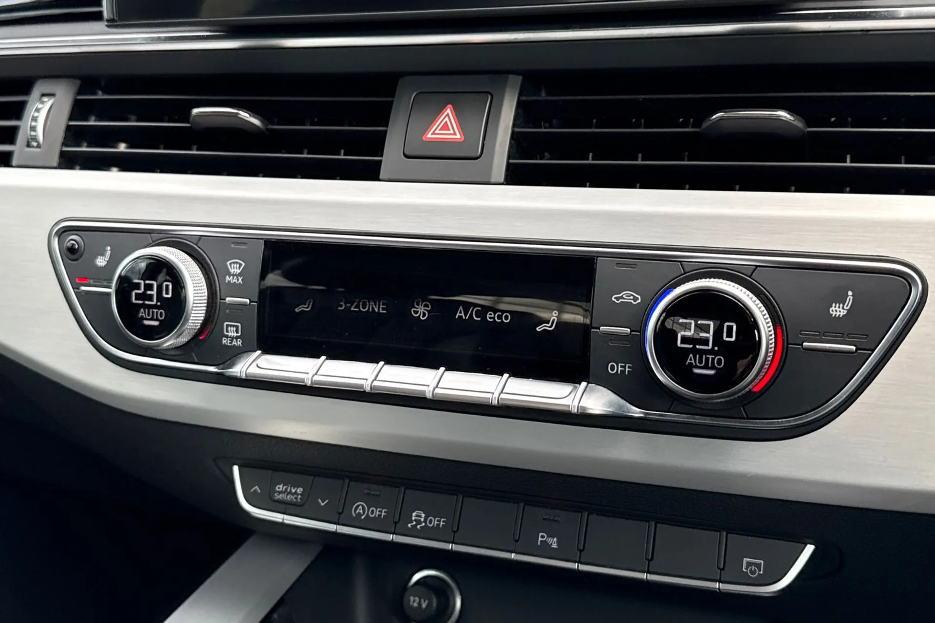 Audi A5 thumbnail image number 12