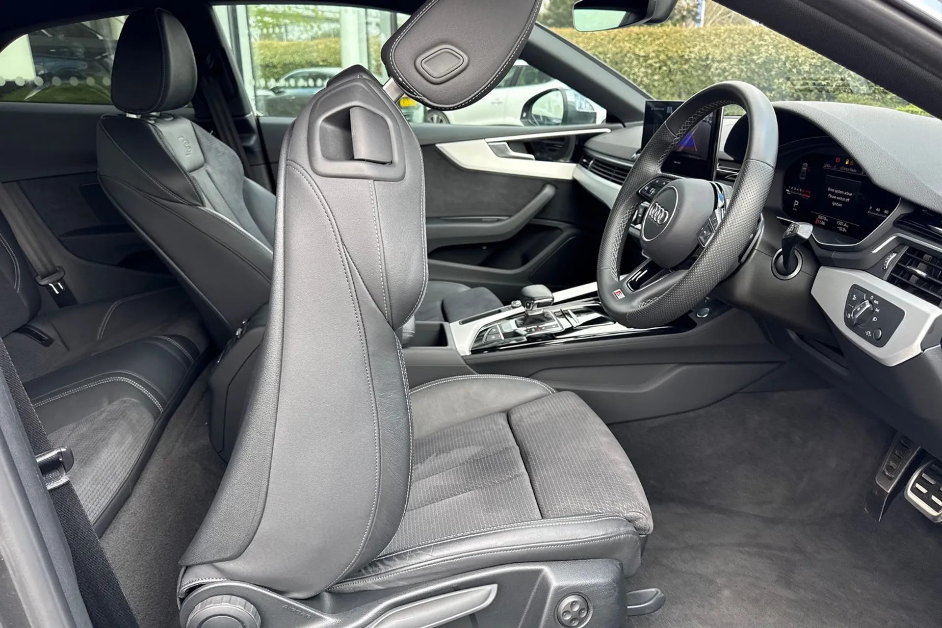 Audi A5 thumbnail image number 41