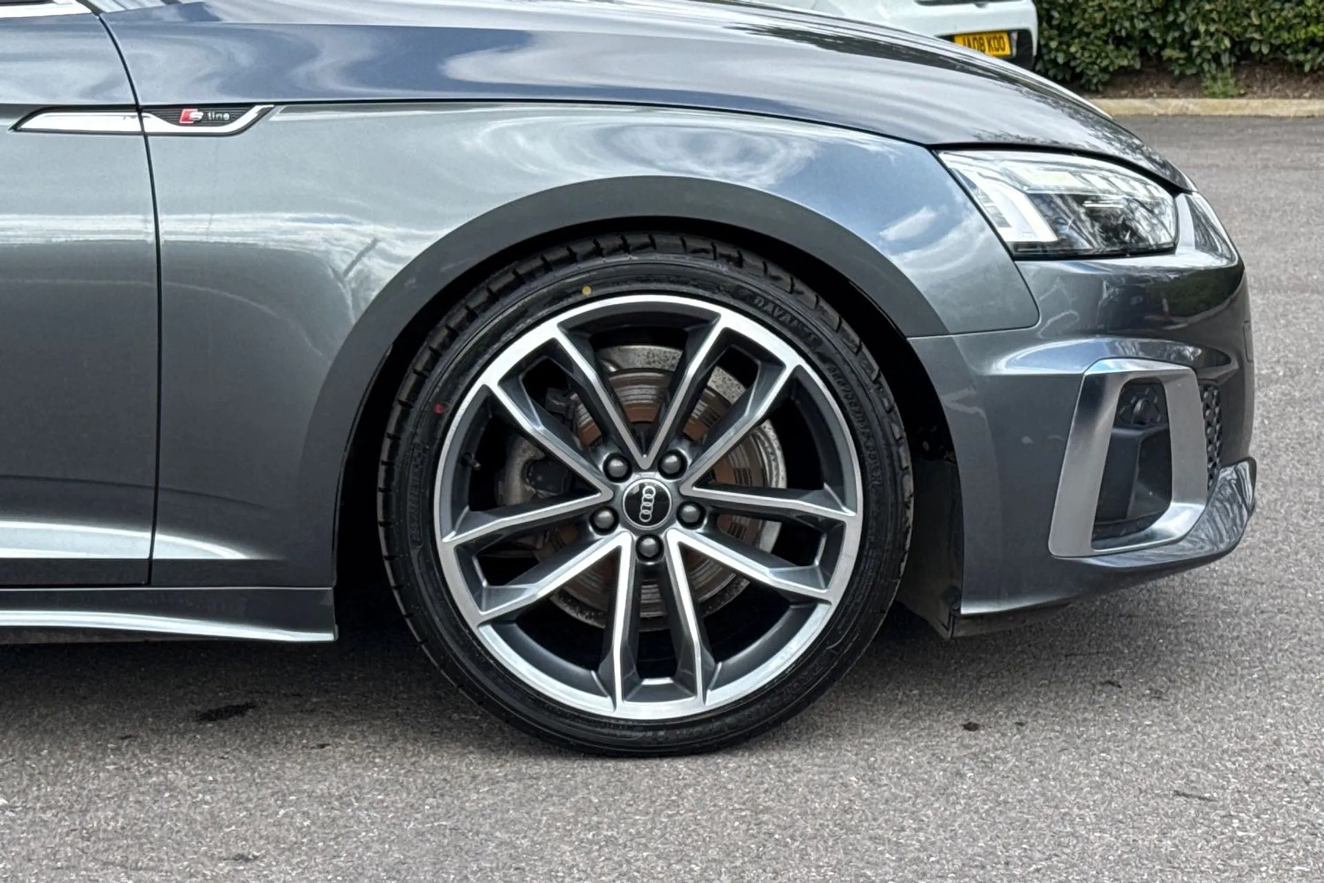 Audi A5 thumbnail image number 19