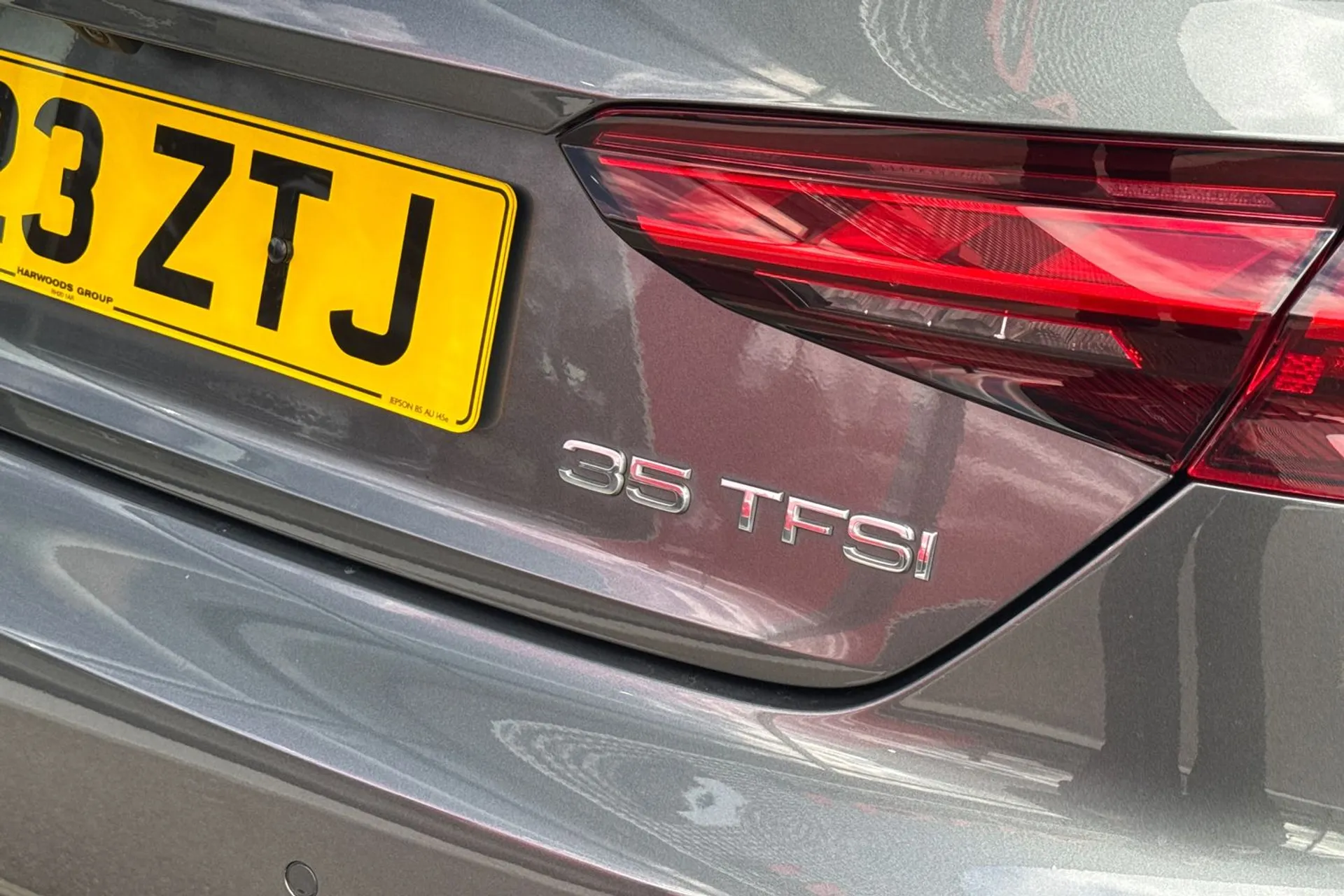 Audi A5 thumbnail image number 23