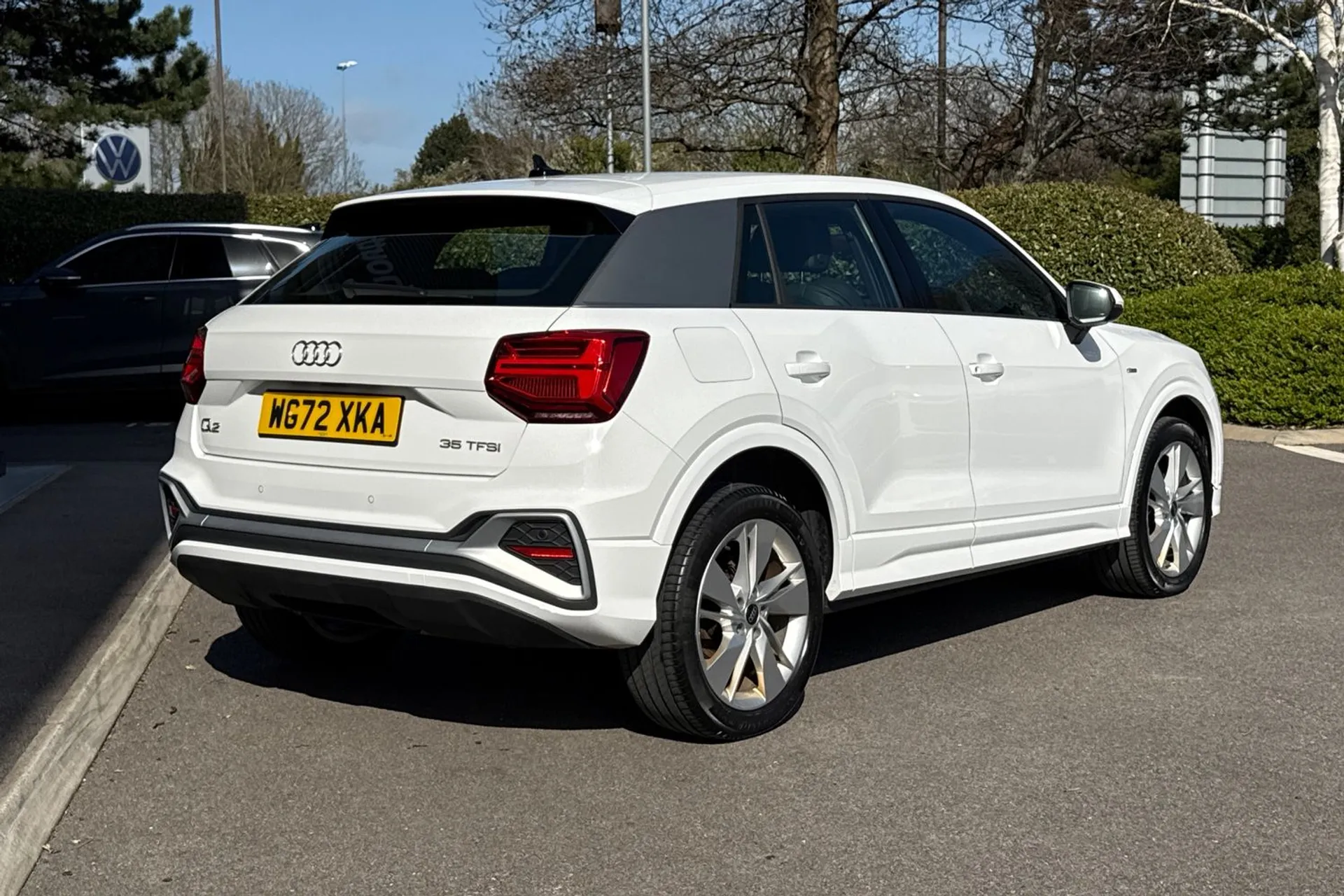 Audi Q2 thumbnail image number 16