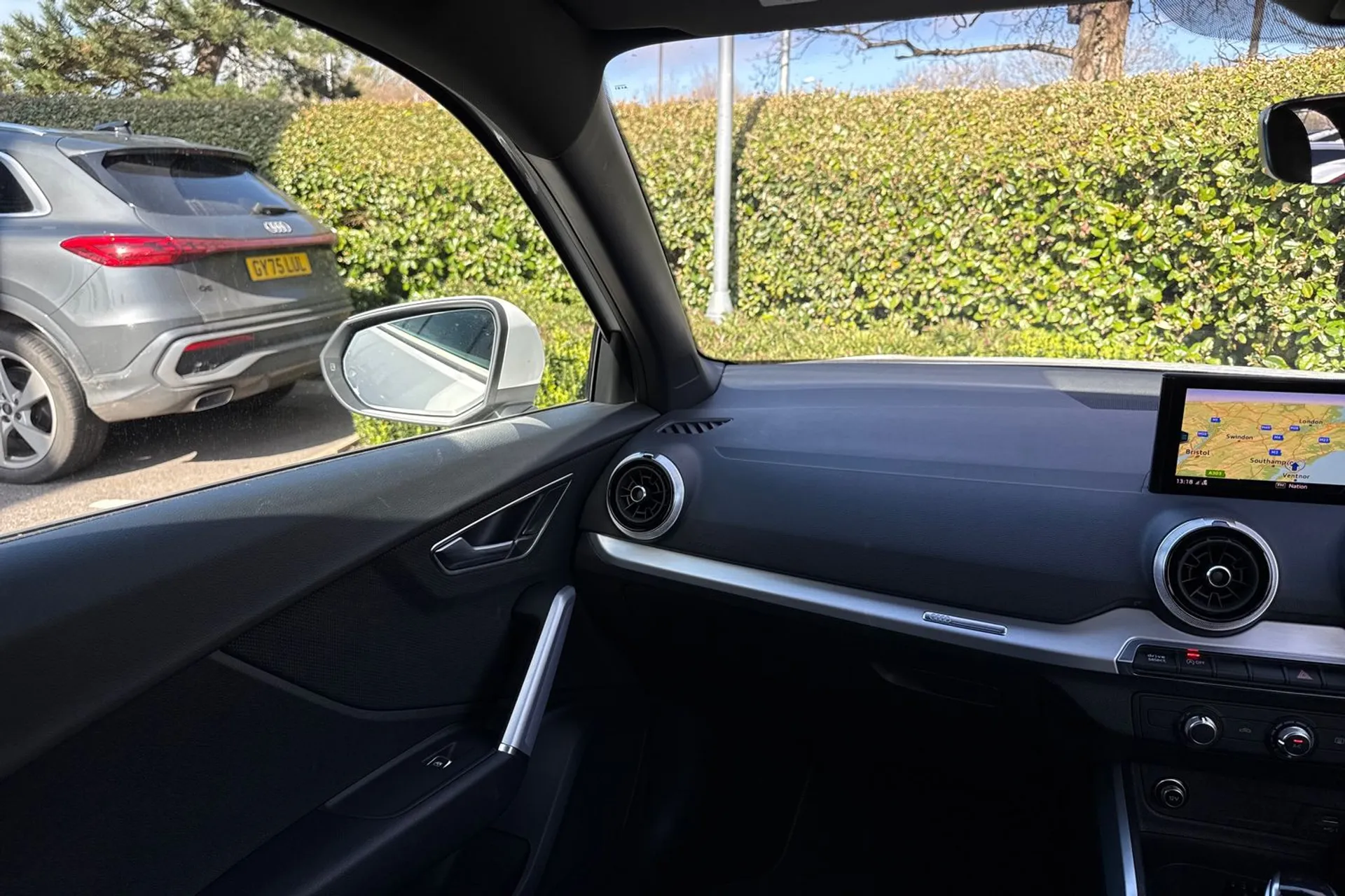 Audi Q2 thumbnail image number 49