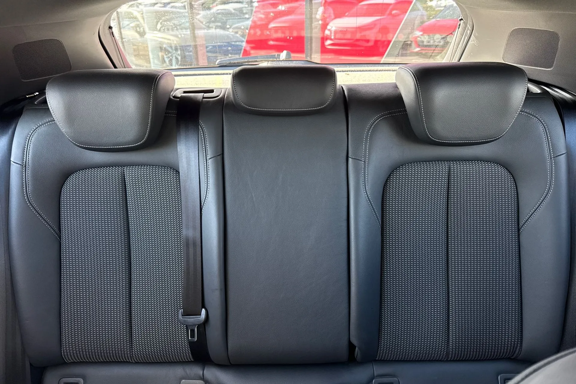 Audi Q2 thumbnail image number 48