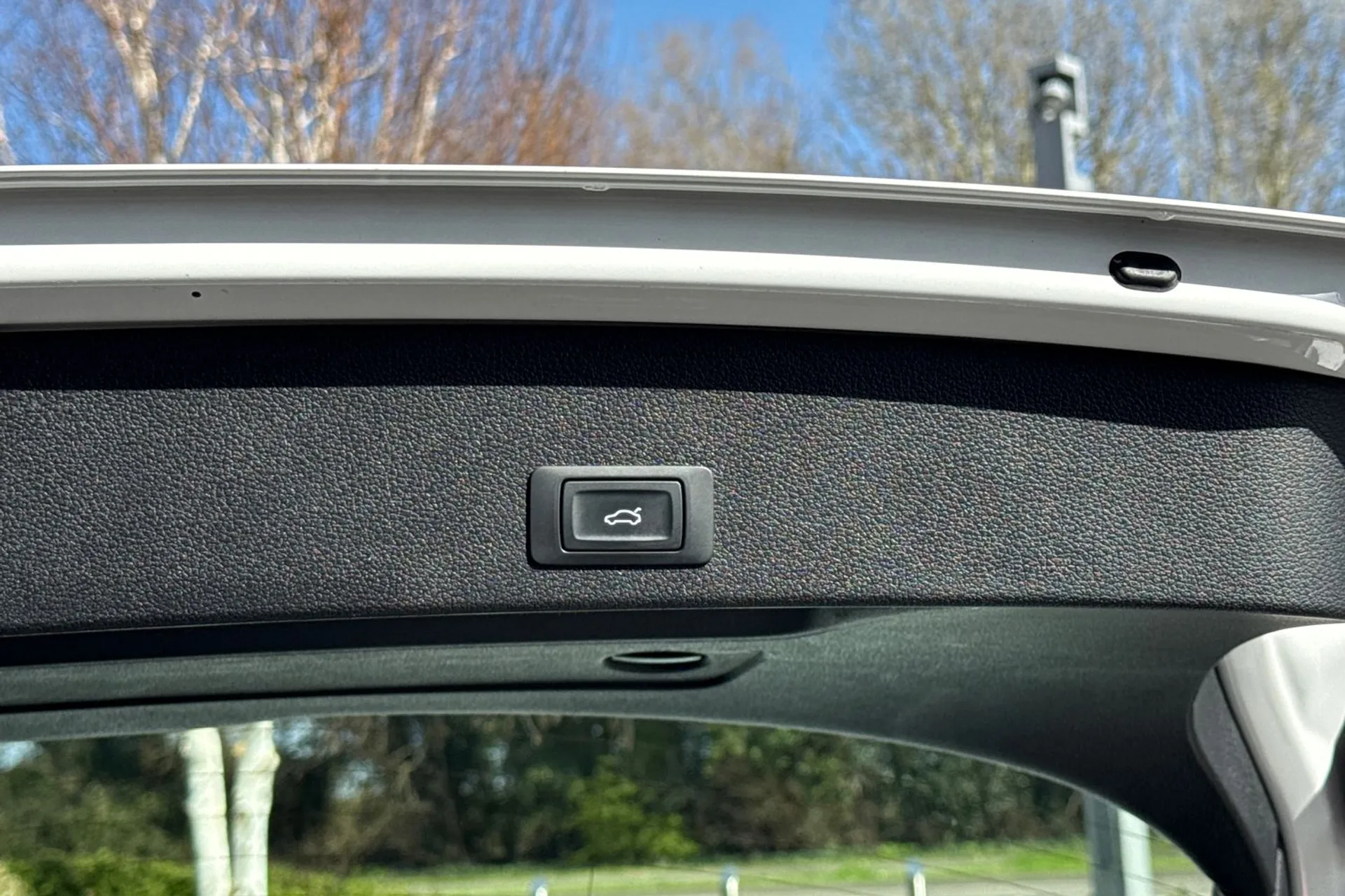 Audi Q2 thumbnail image number 34