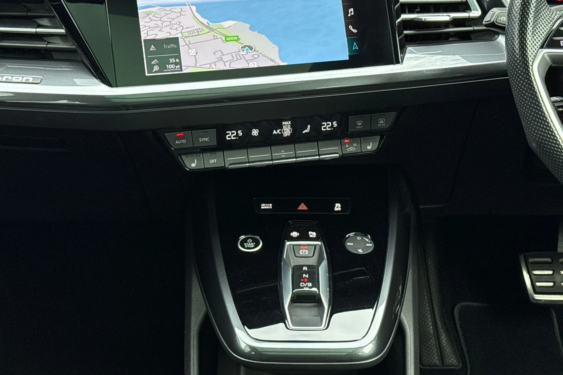 Audi Q4 thumbnail image number 49