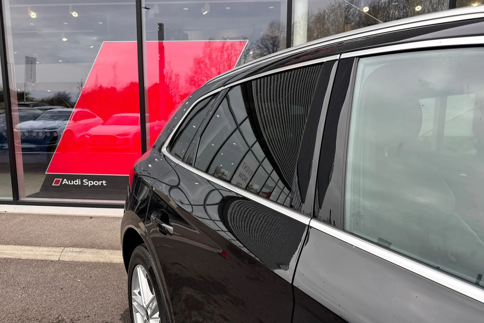 Audi Q5 thumbnail image number 25