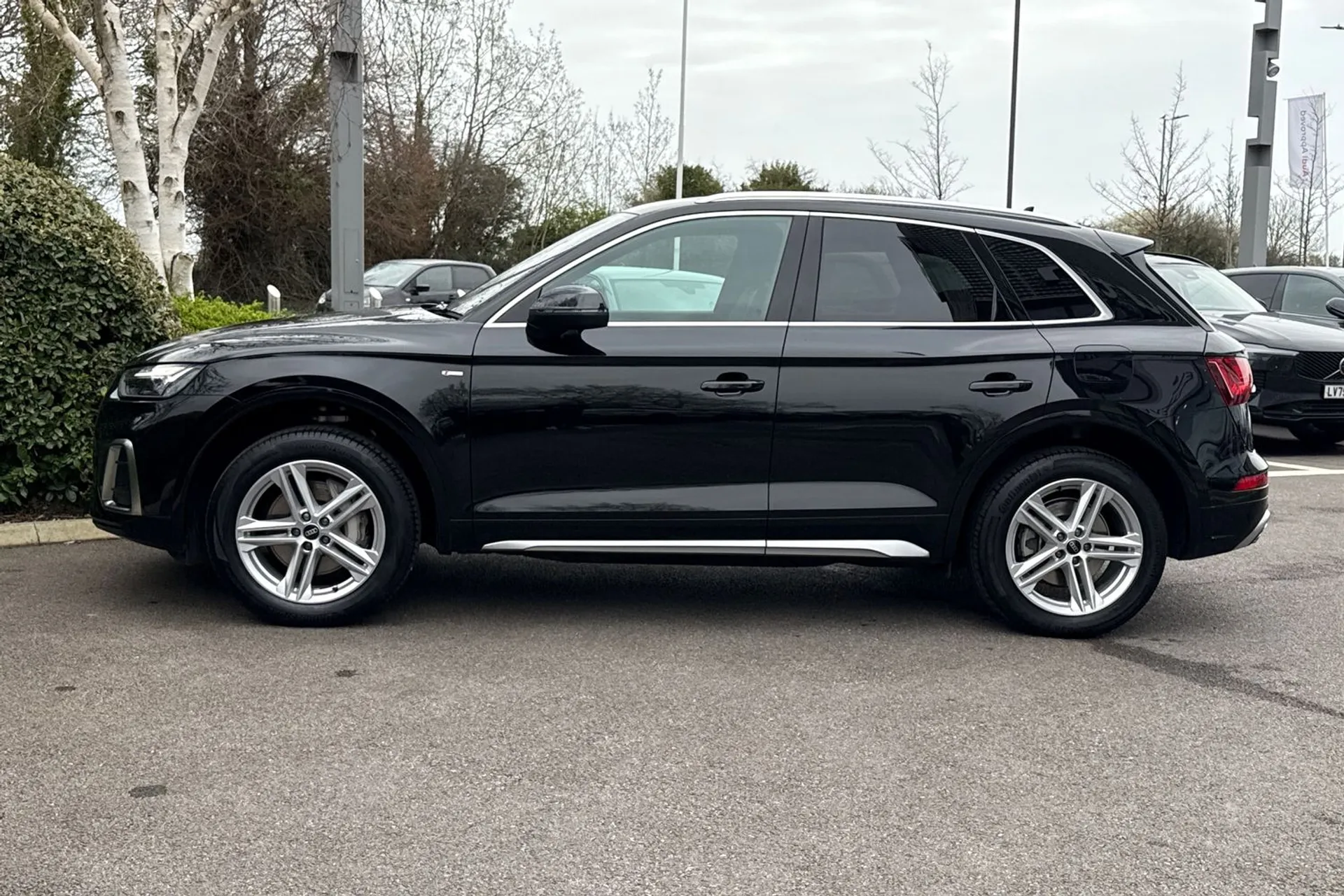 Audi Q5 thumbnail image number 17