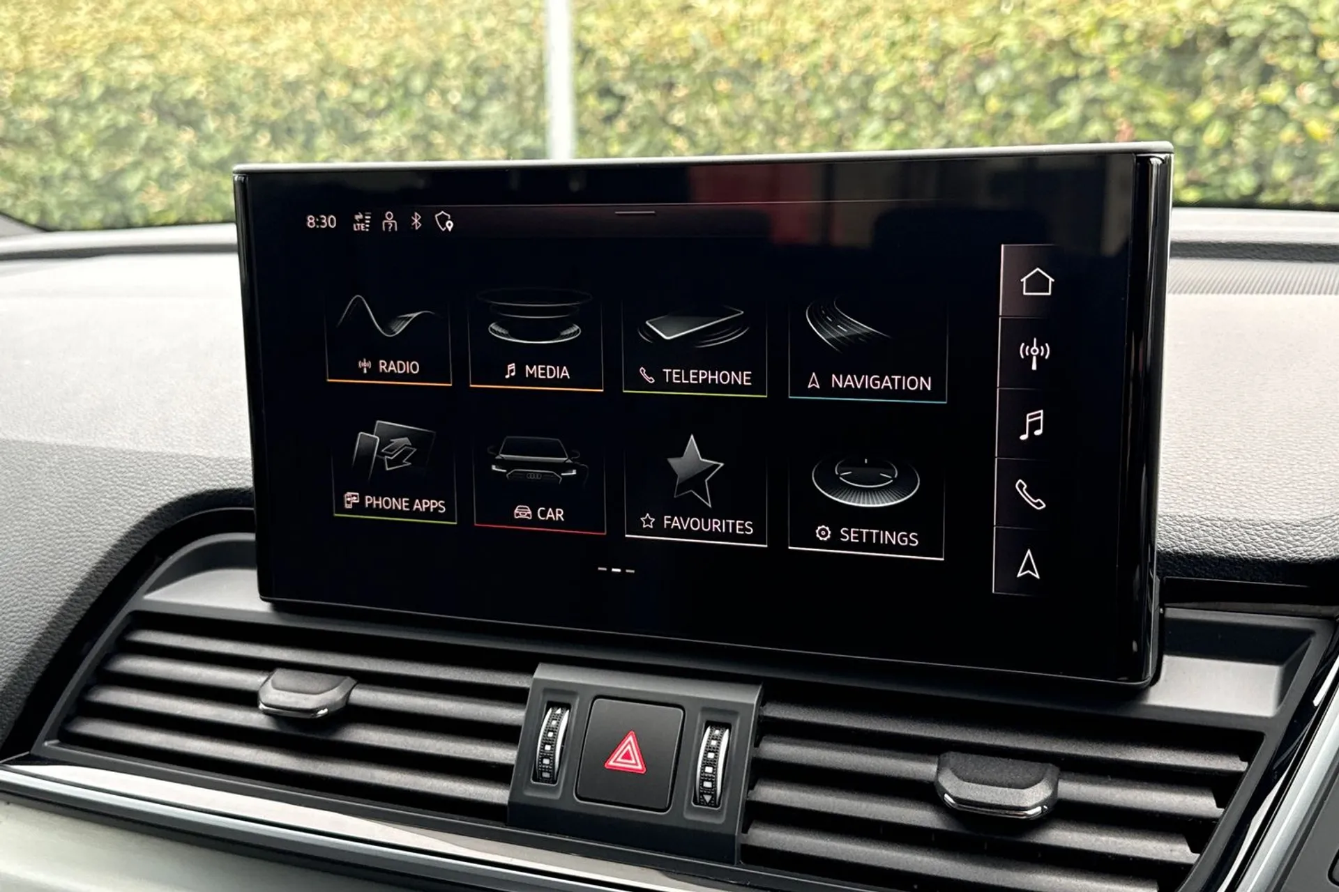 Audi Q5 thumbnail image number 19