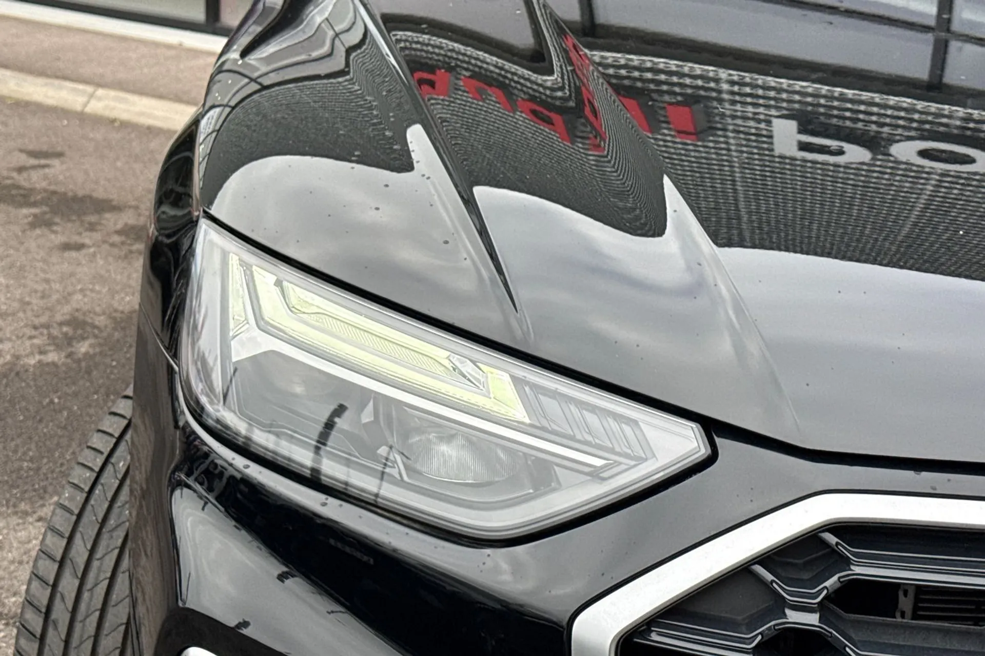 Audi Q5 thumbnail image number 9