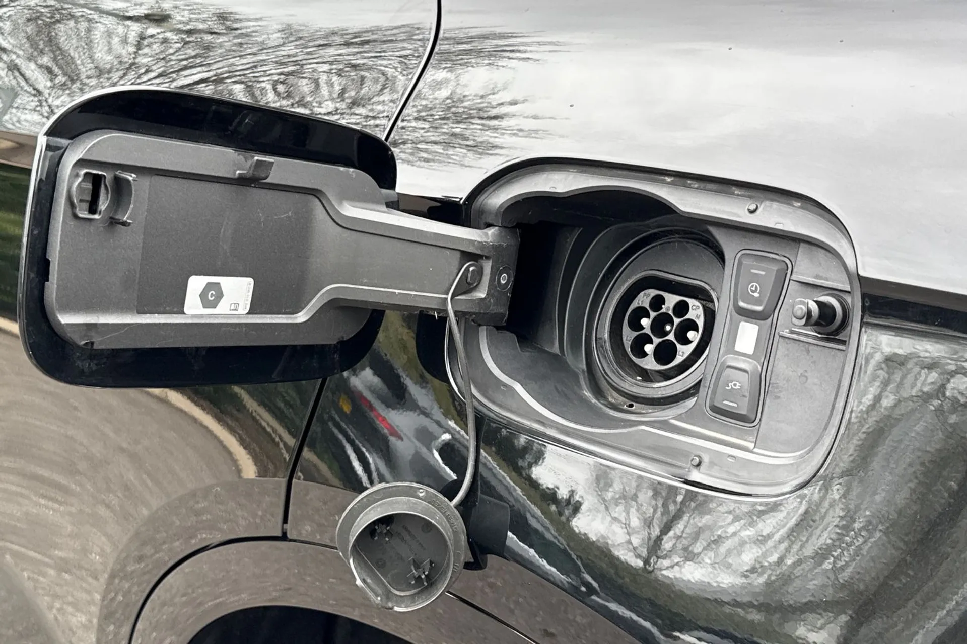 Audi Q5 thumbnail image number 30