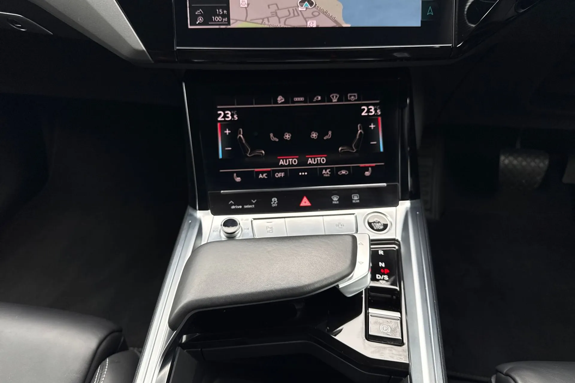Audi e-tron thumbnail image number 53