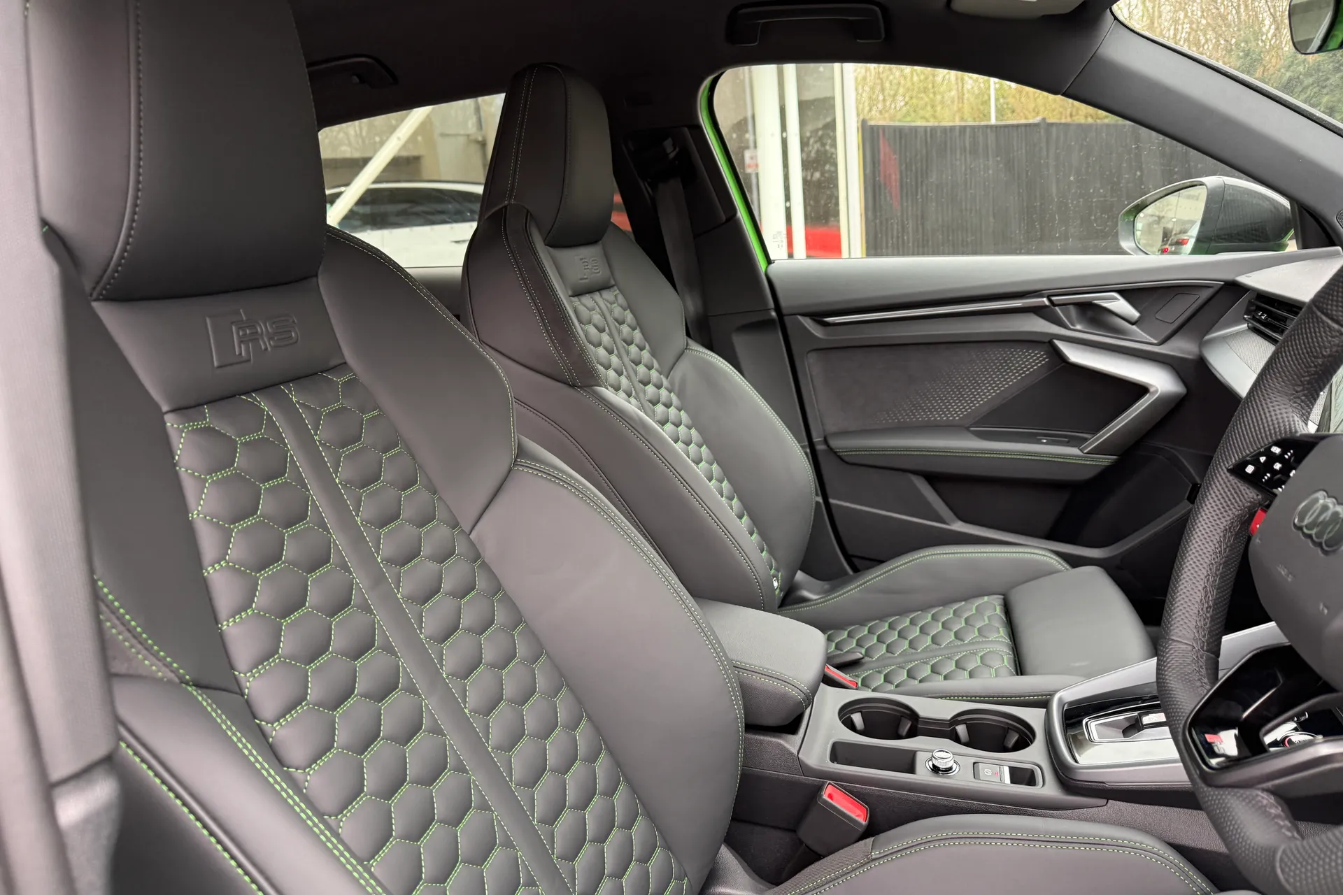 Audi RS3 thumbnail image number 31