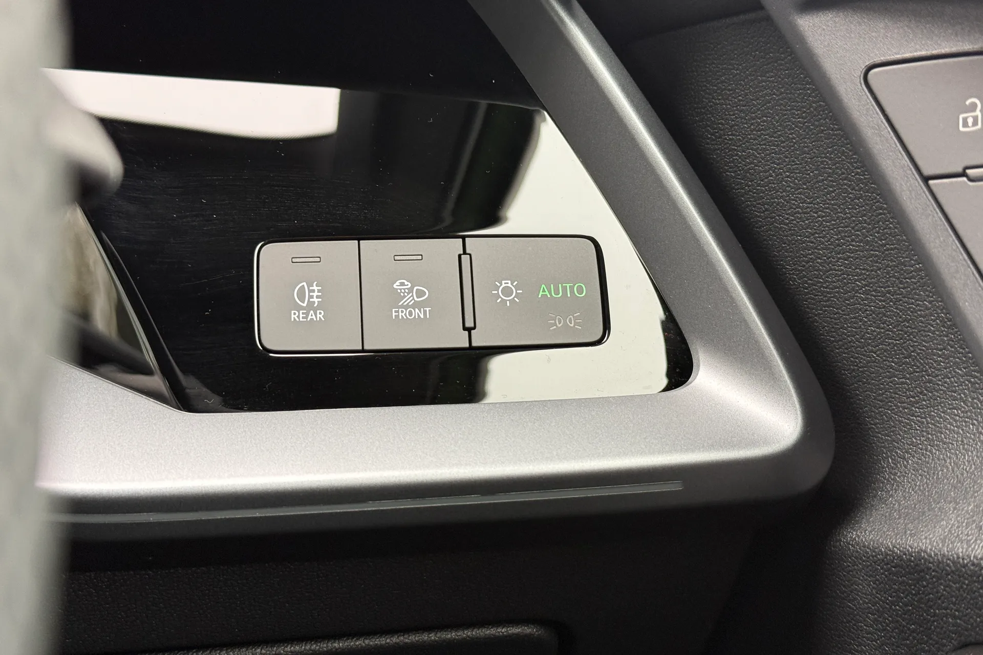 Audi RS3 thumbnail image number 14