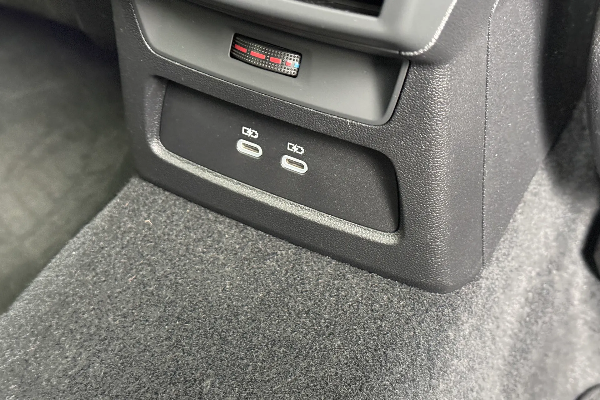 Audi RS3 thumbnail image number 34