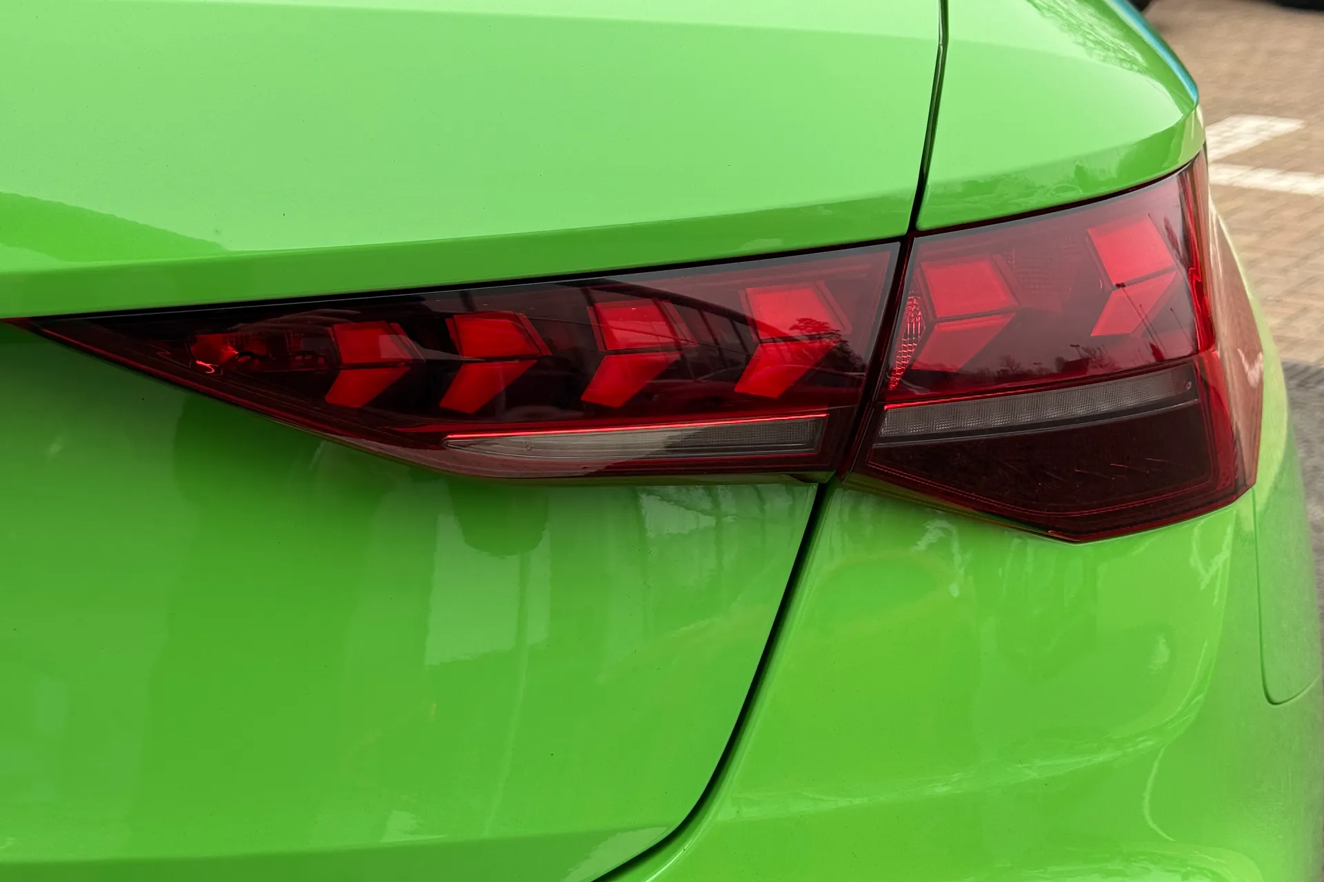 Audi RS3 thumbnail image number 43