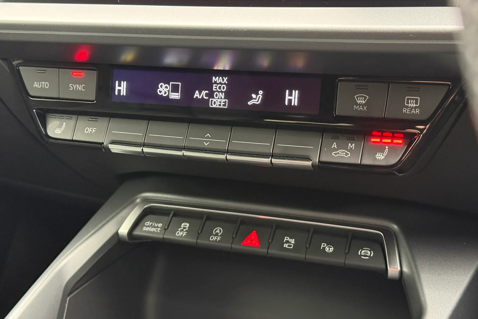 Audi RS3 thumbnail image number 17