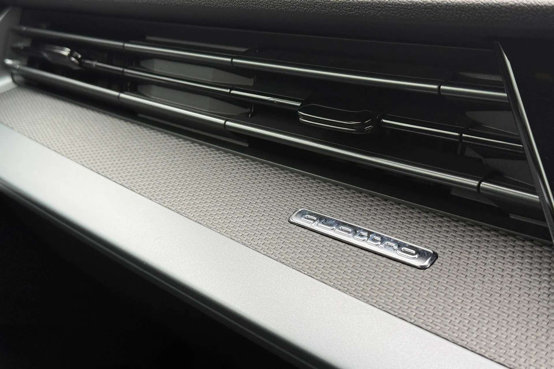 Audi RS3 thumbnail image number 15