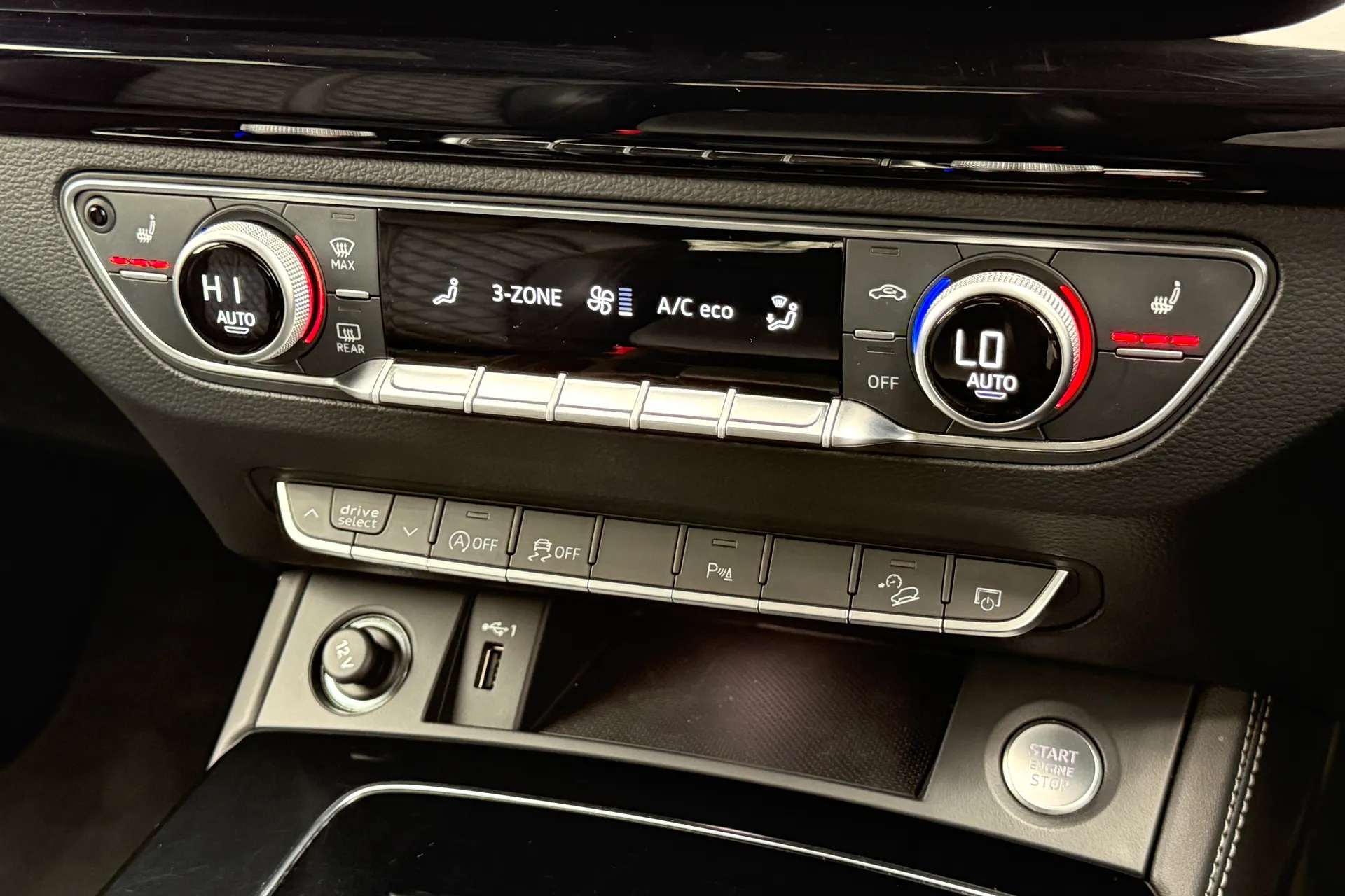 Audi Q5 thumbnail image number 15