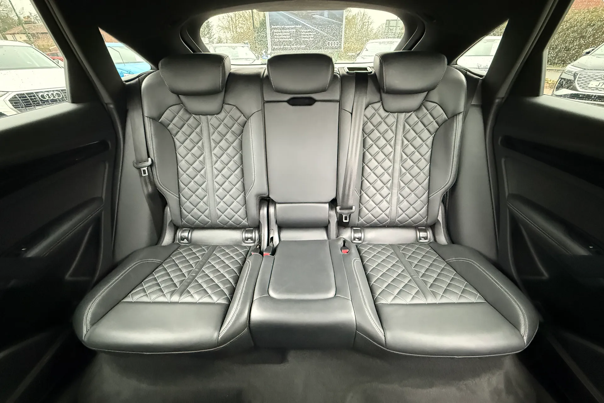 Audi Q5 thumbnail image number 38