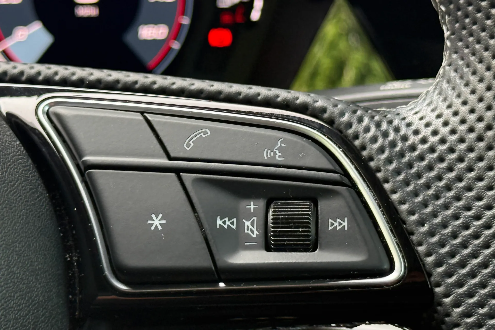 Audi A3 thumbnail image number 18