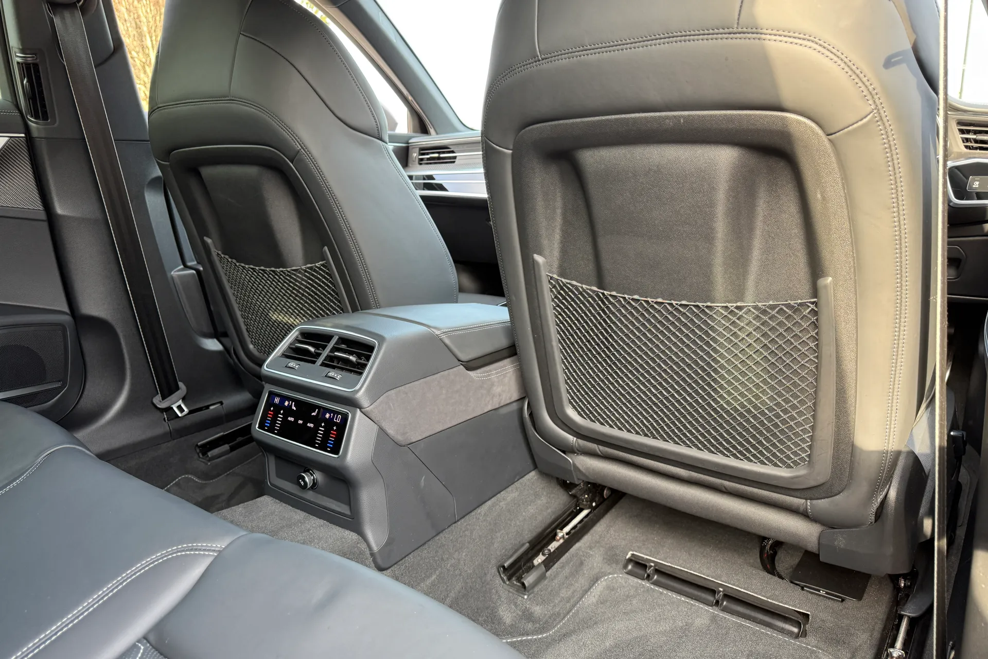 Audi RS6 thumbnail image number 55