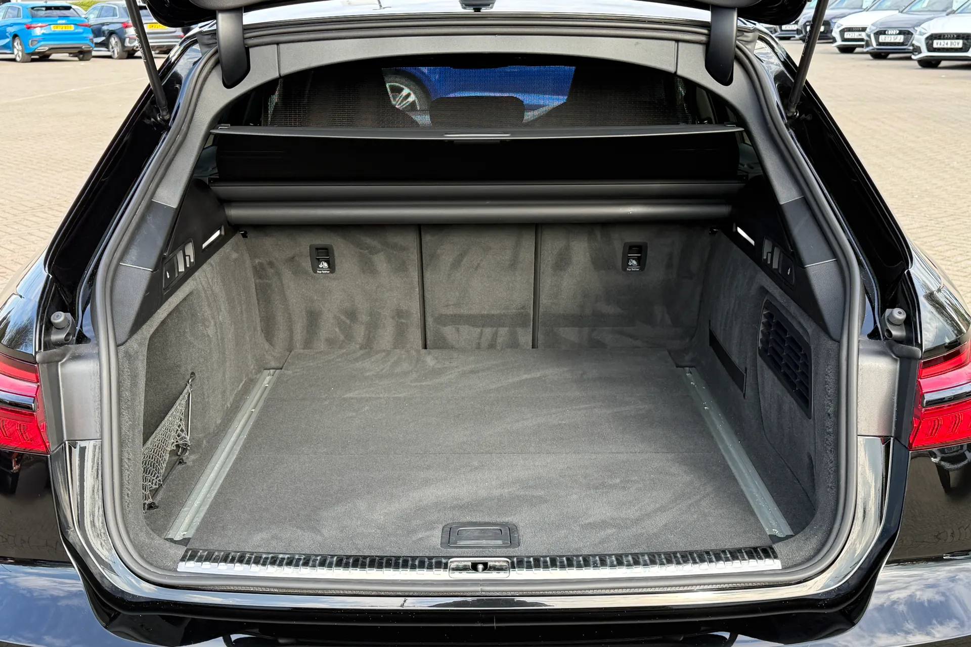 Audi RS6 thumbnail image number 41